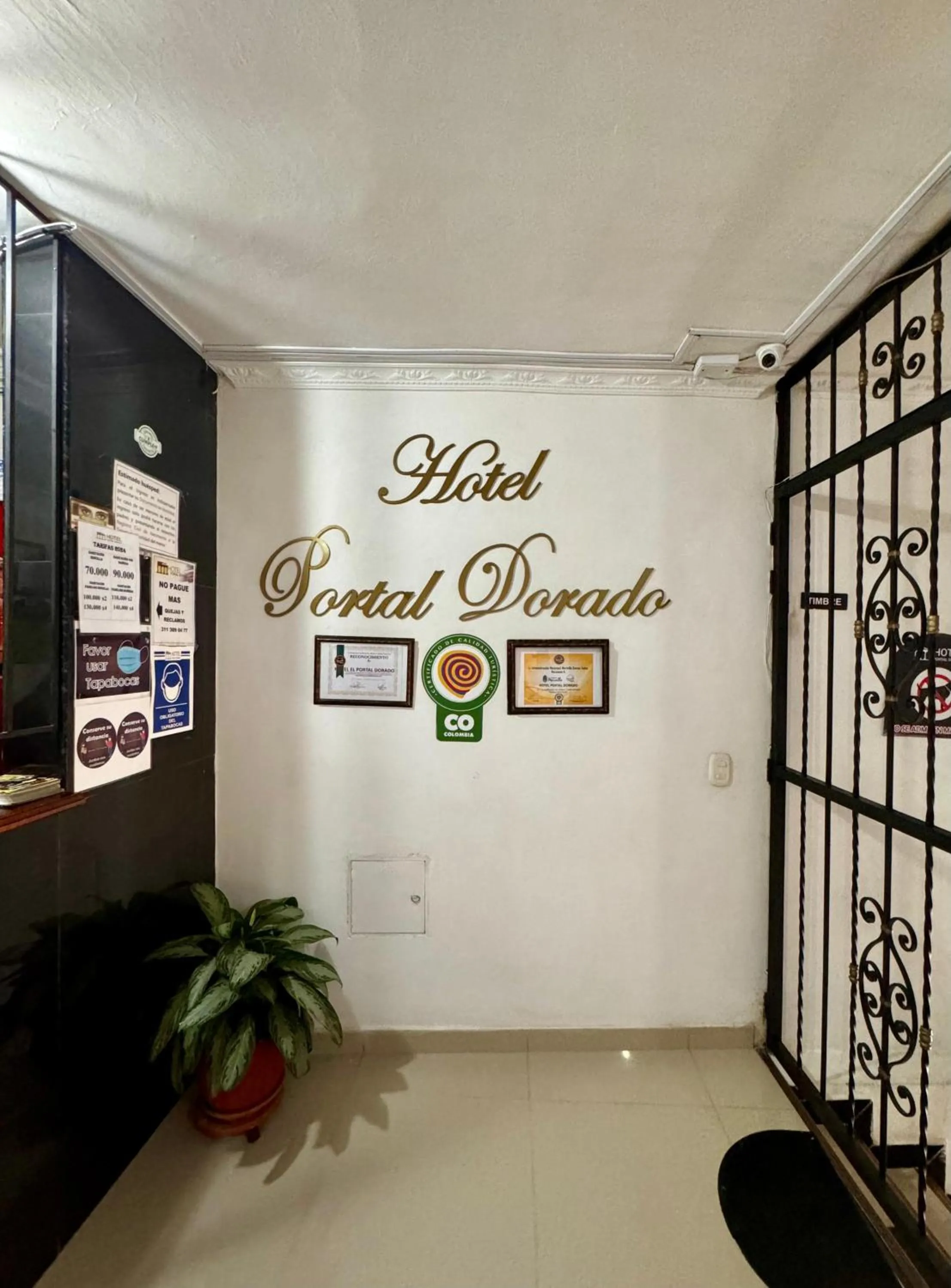 Hotel Portal Dorado