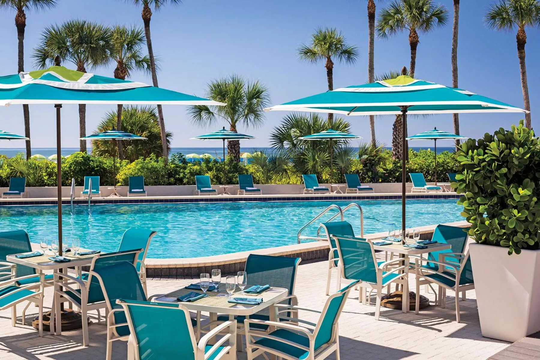 Restaurant/places to eat in Resort at Longboat Key Club
