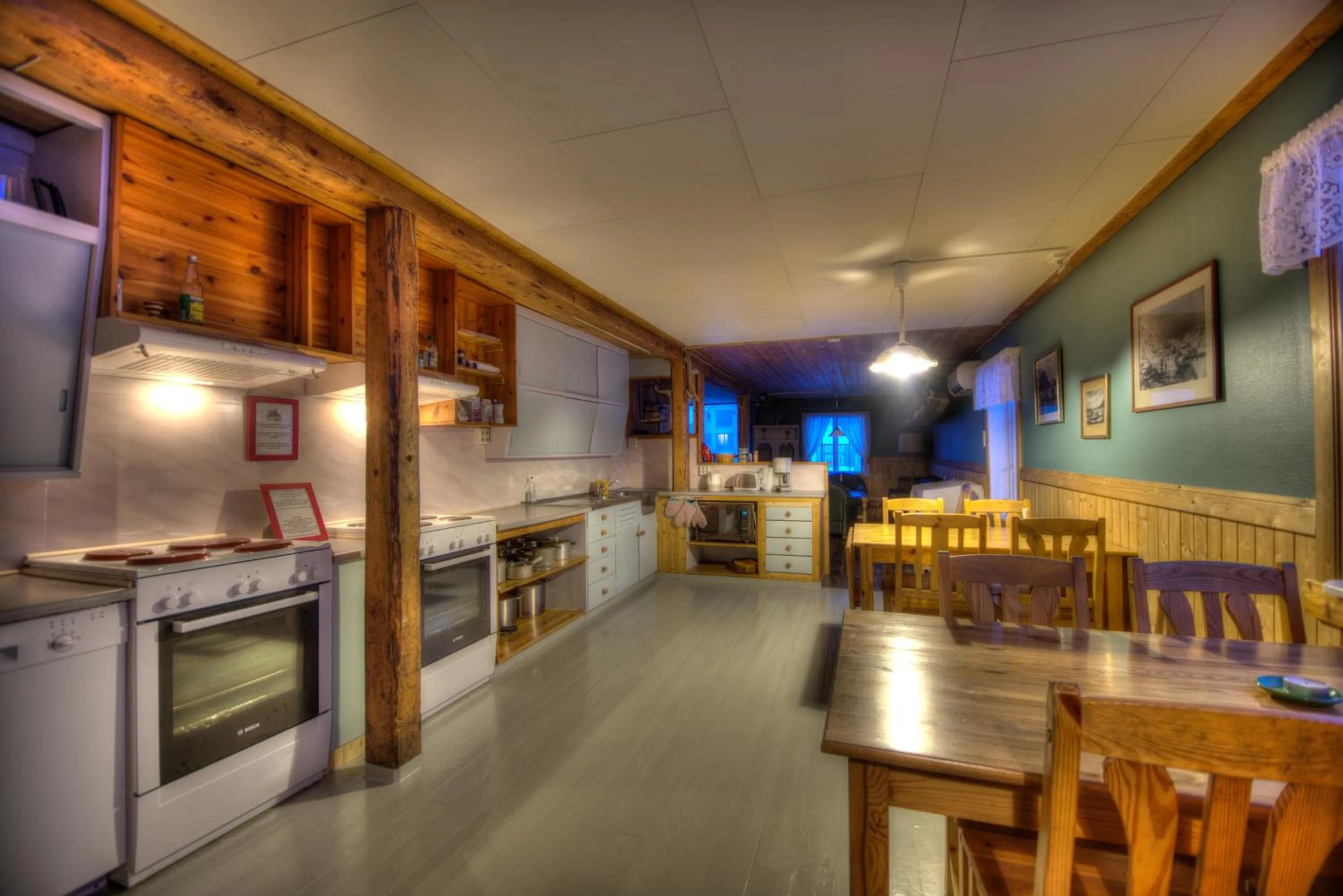 Kitchen or kitchenette in Holmvik Brygge Nyksund