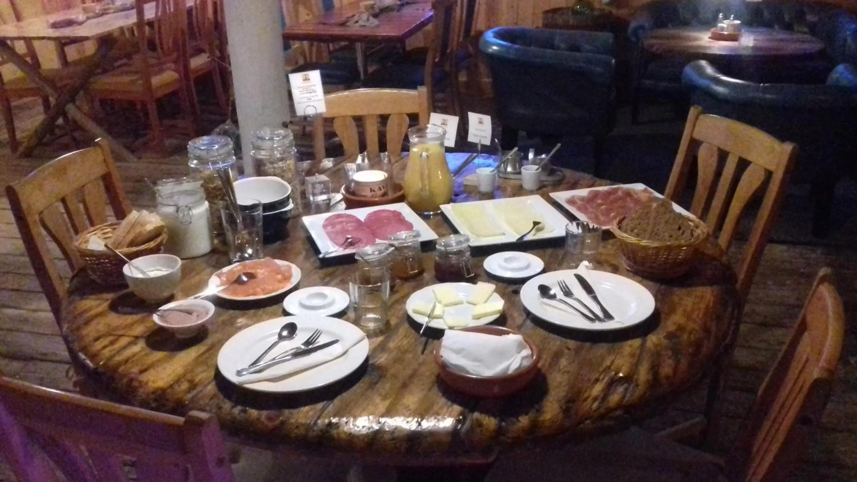 Breakfast in Holmvik Brygge Nyksund