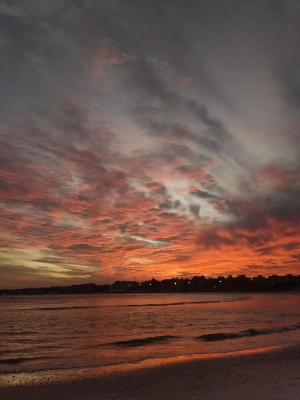 Beach in Condominio Chateau Mondrian