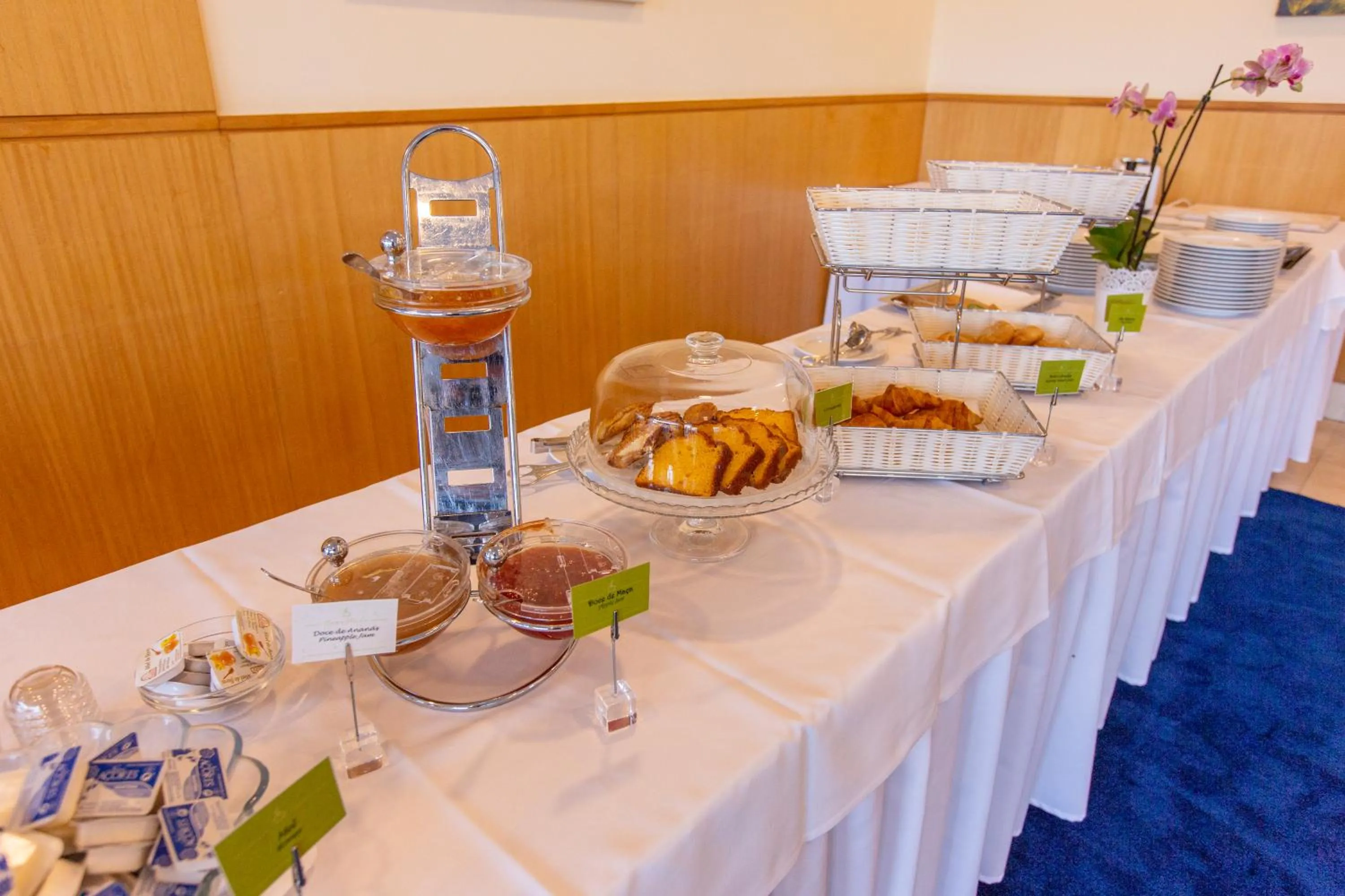 Breakfast in MS Vila Nova