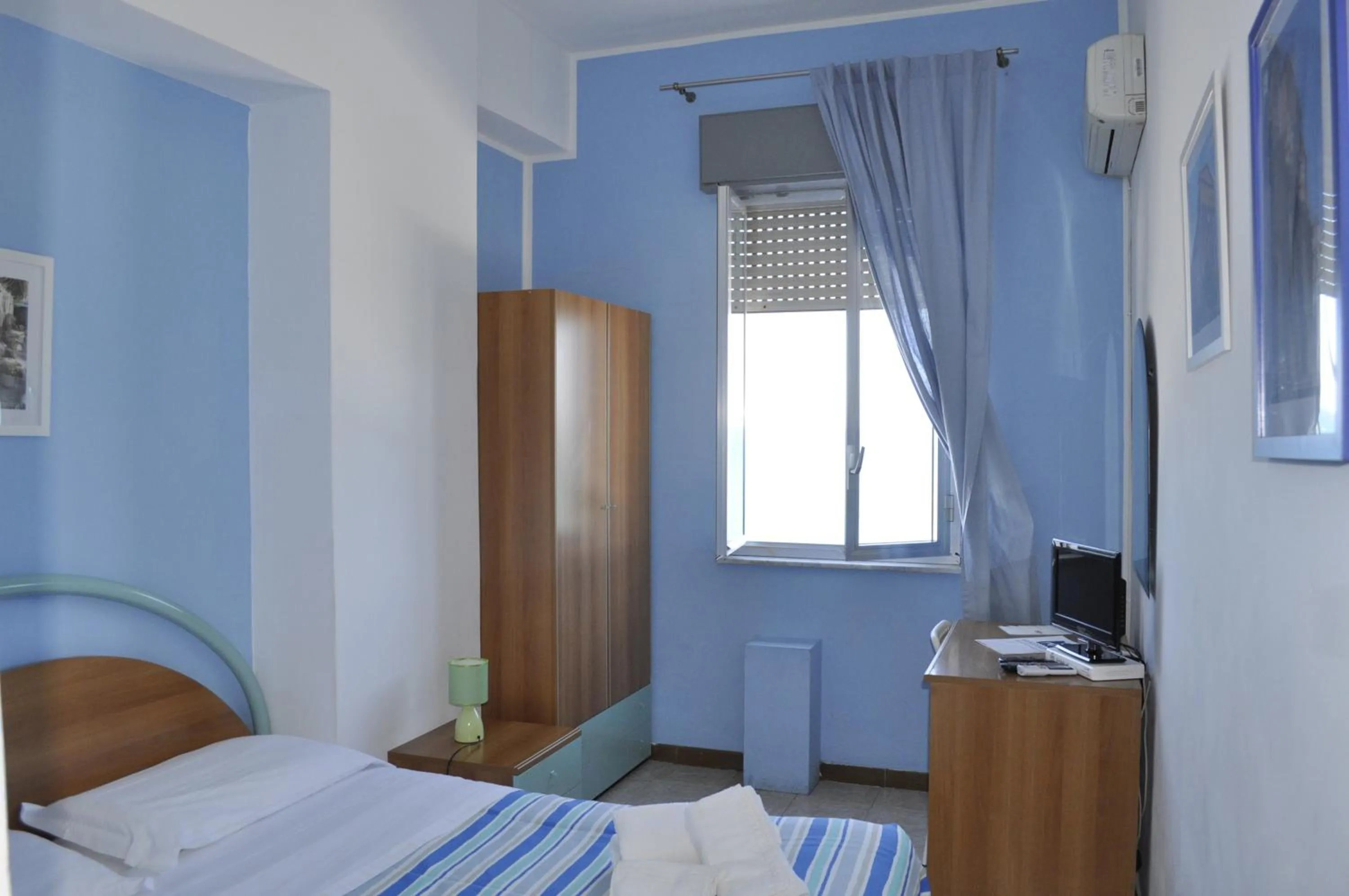 Photo of the whole room in Hotel Ristorante La Scogliera - NUOVA GESTIONE