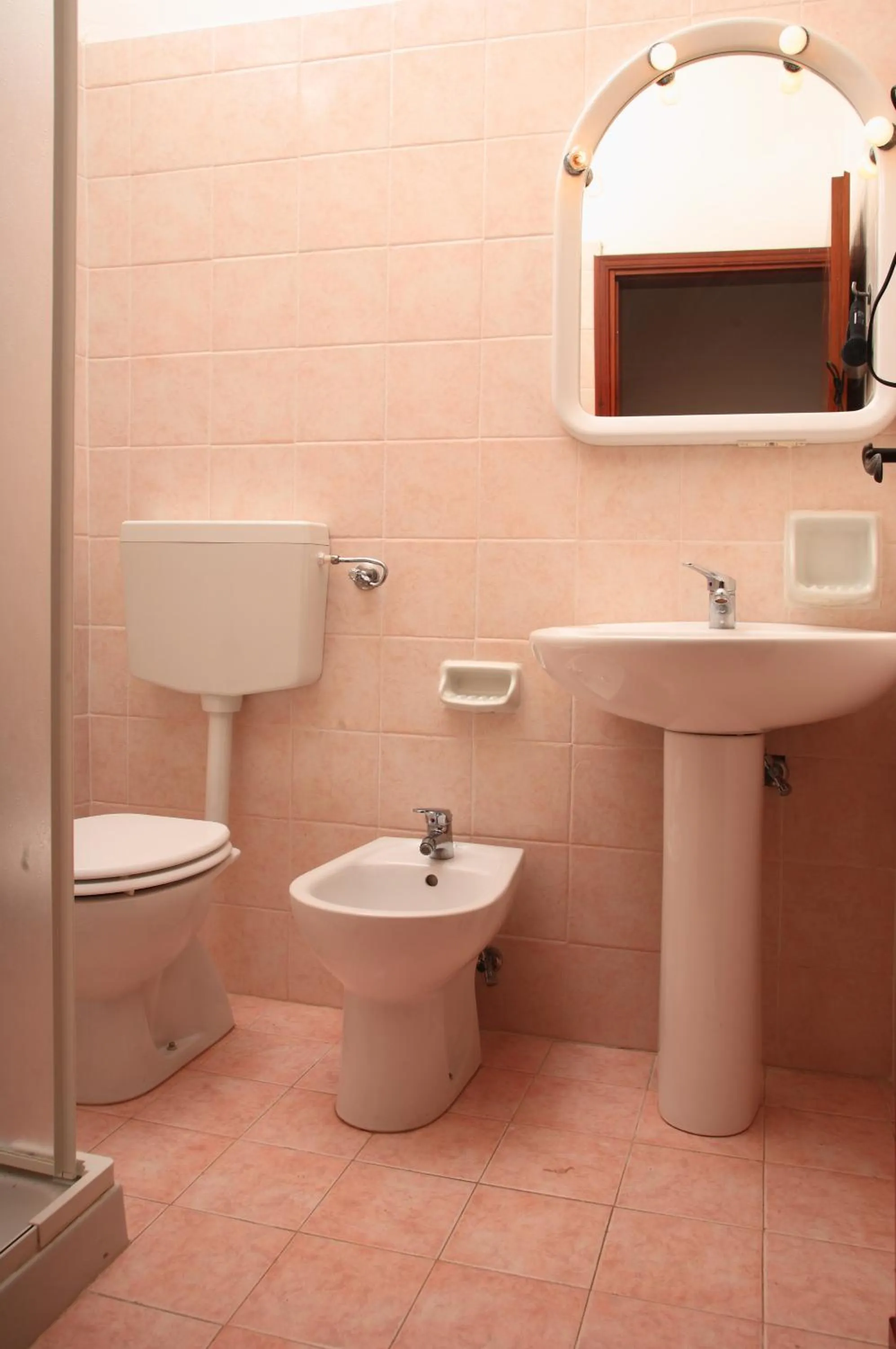 Shower in Hotel Ristorante La Scogliera - NUOVA GESTIONE