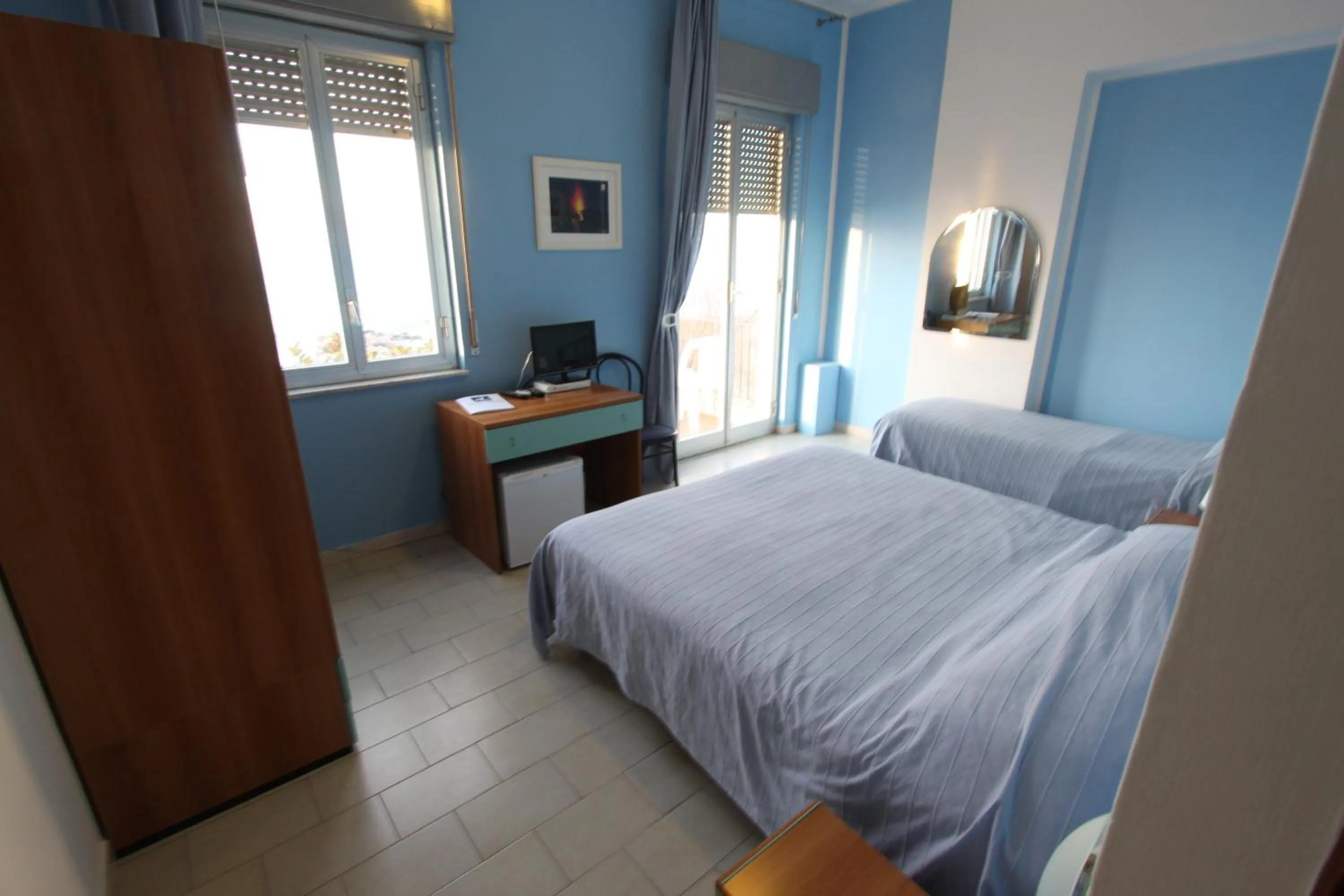 Bedroom in Hotel Ristorante La Scogliera - NUOVA GESTIONE