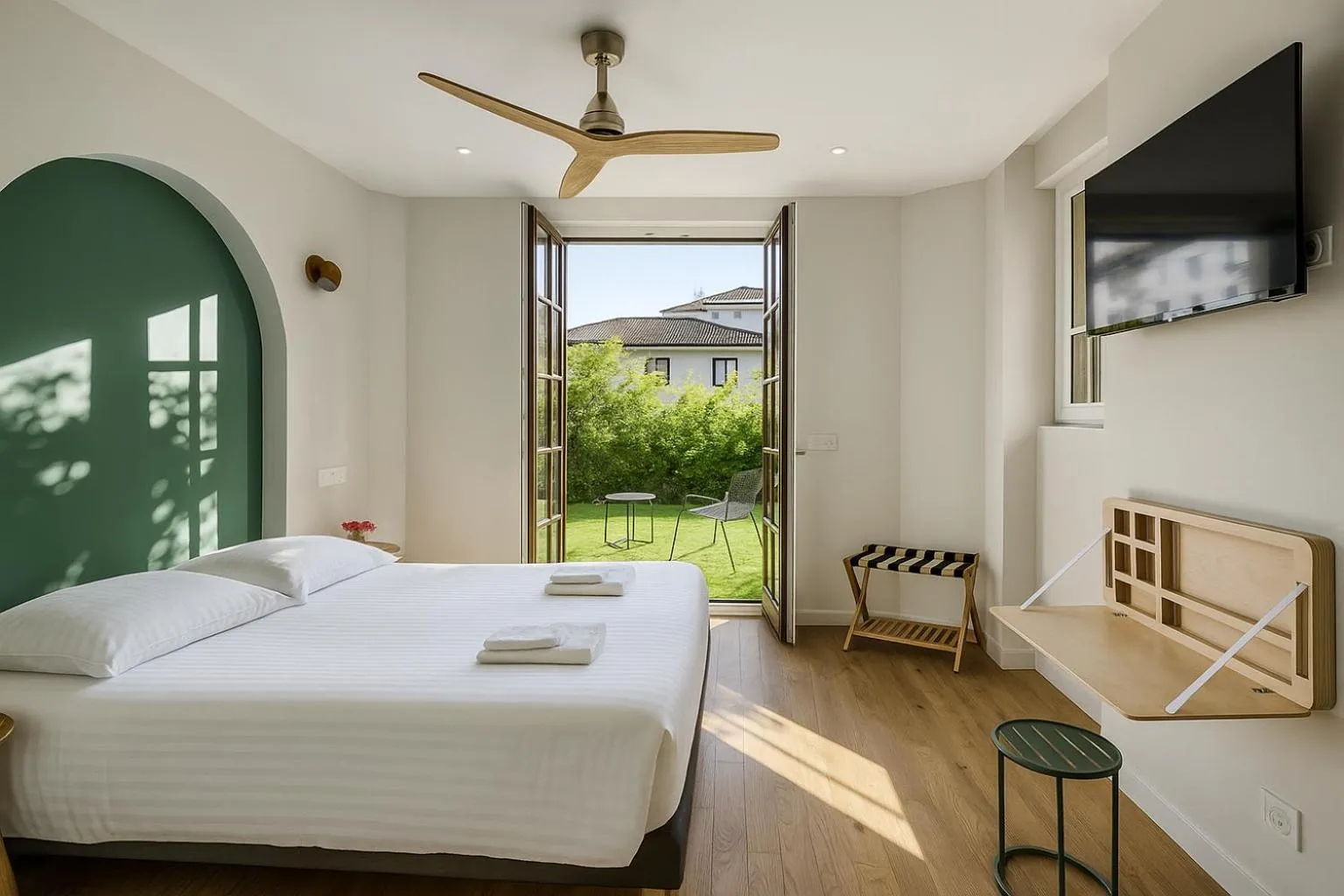 Bed in Hotel Bellevue