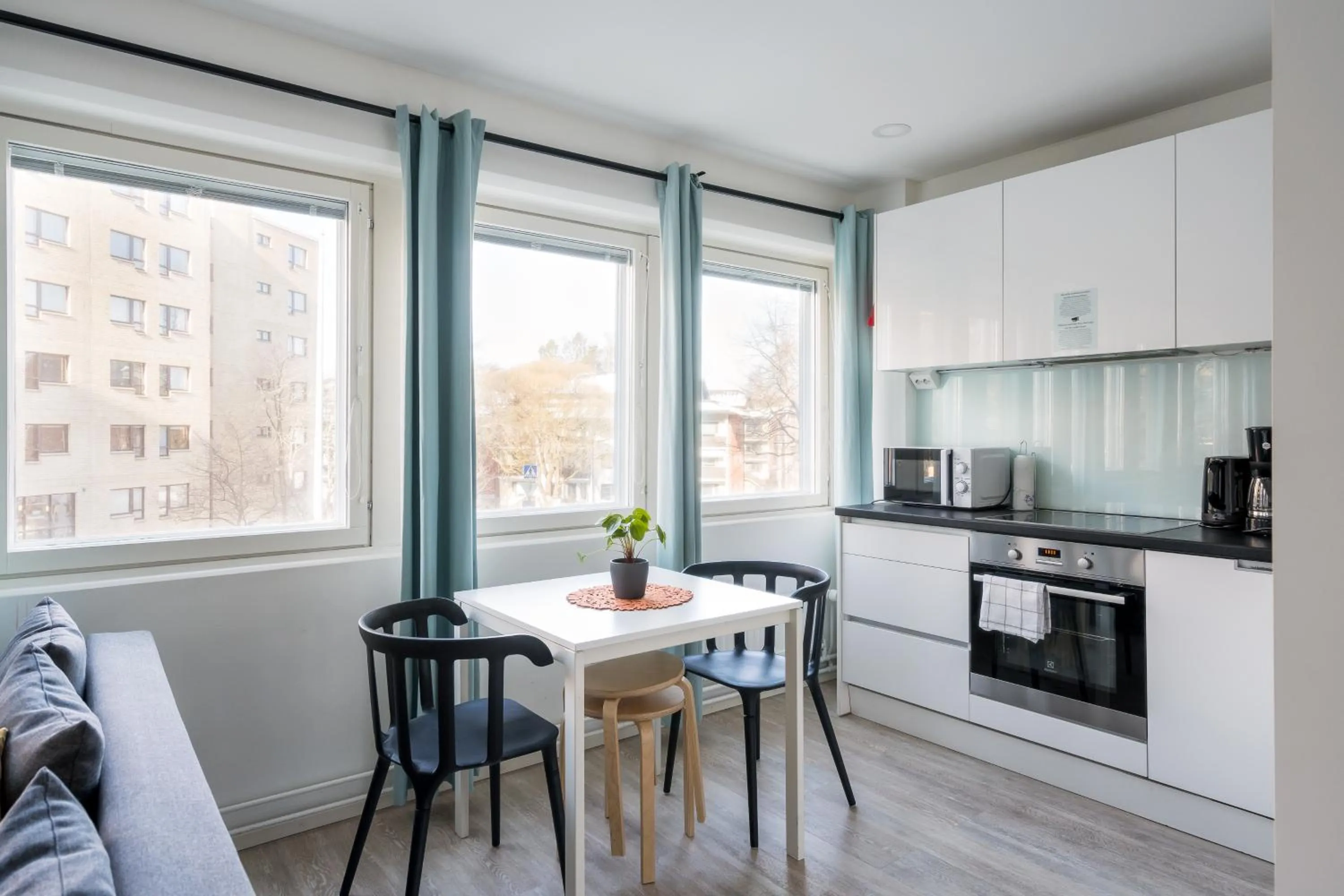 Dining area in Hiisi Homes Helsinki Haaga