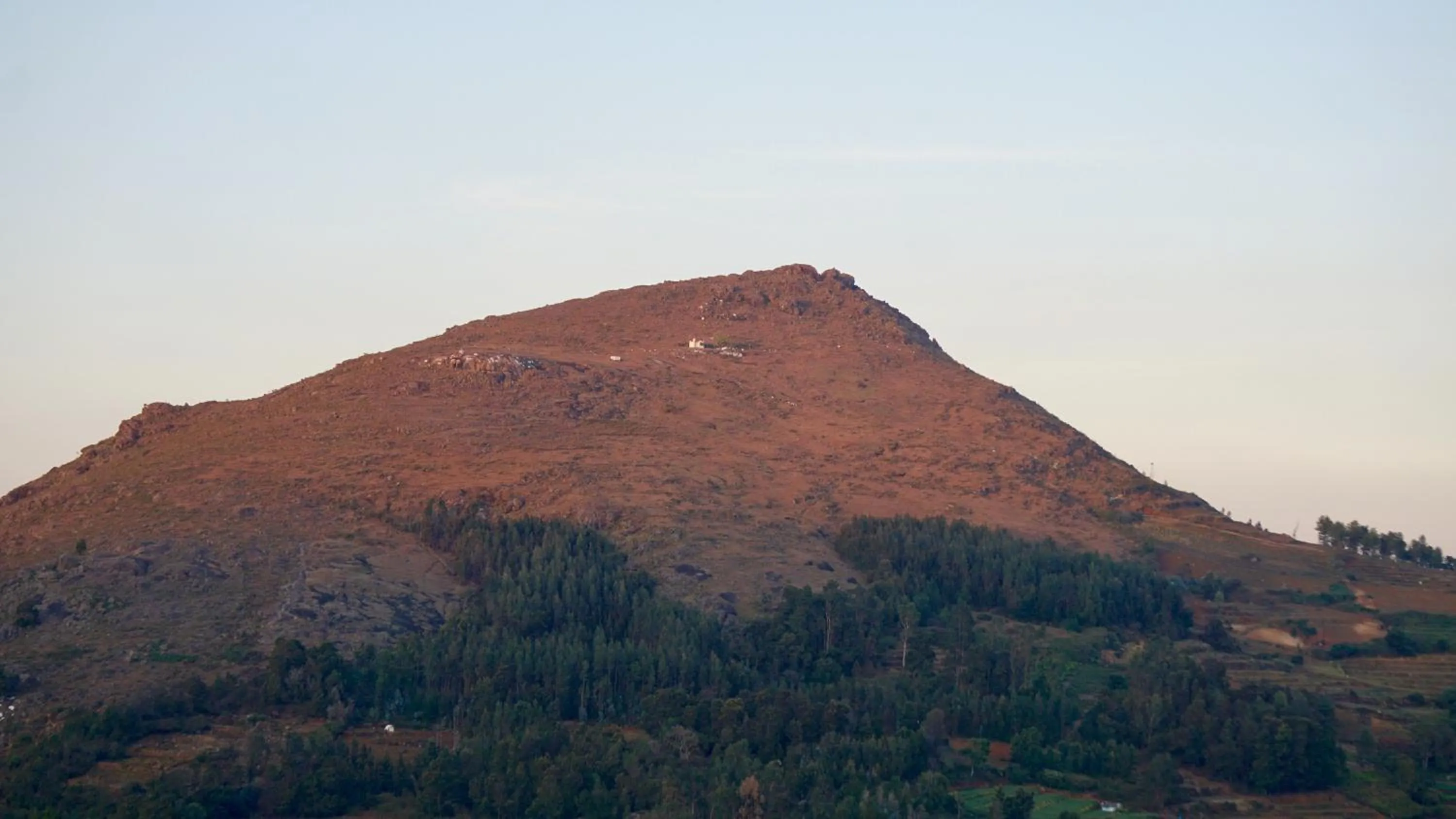 Property building in La Niebla Farm Resort