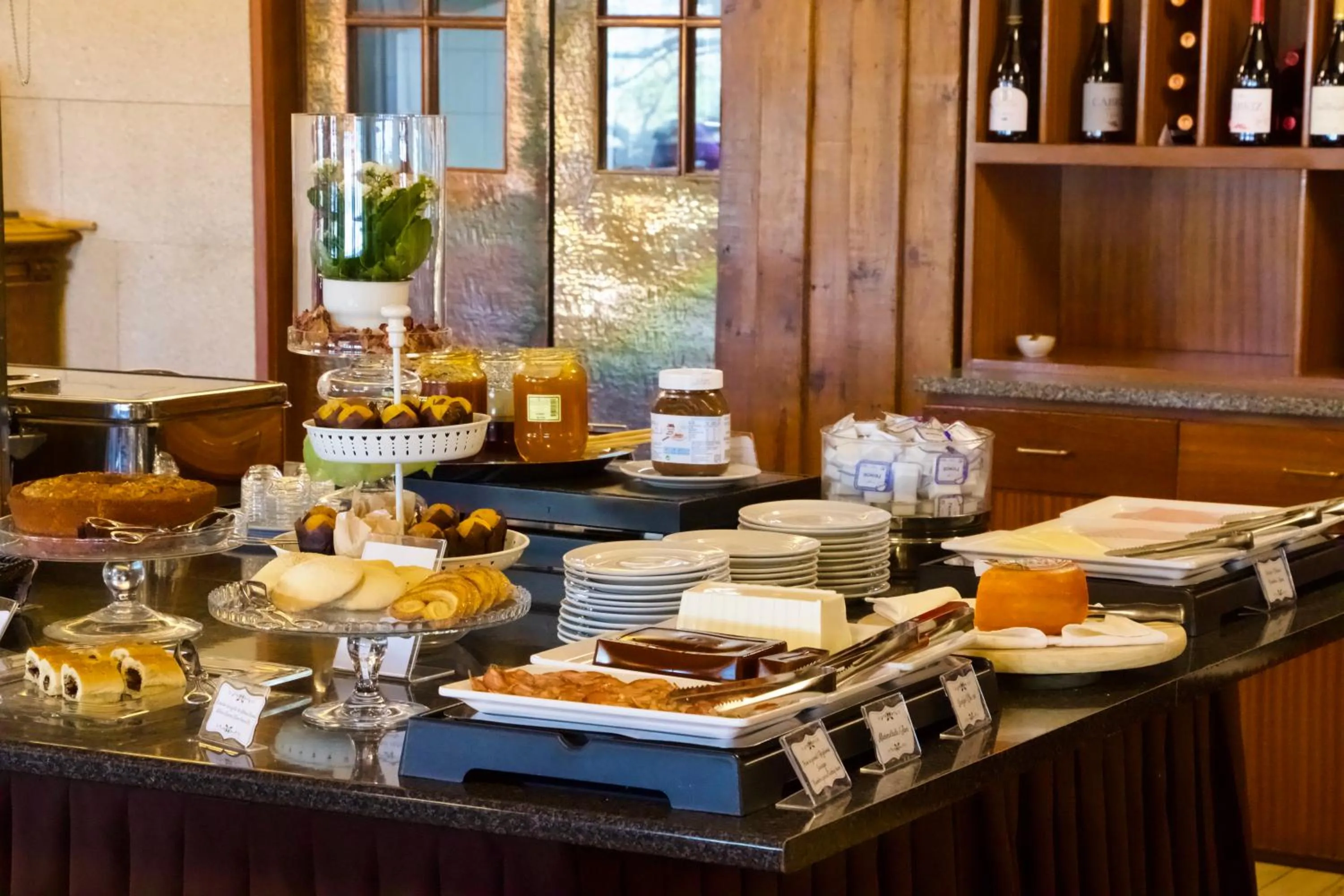 Restaurant/places to eat in Hotel Eurosol Seia Camelo