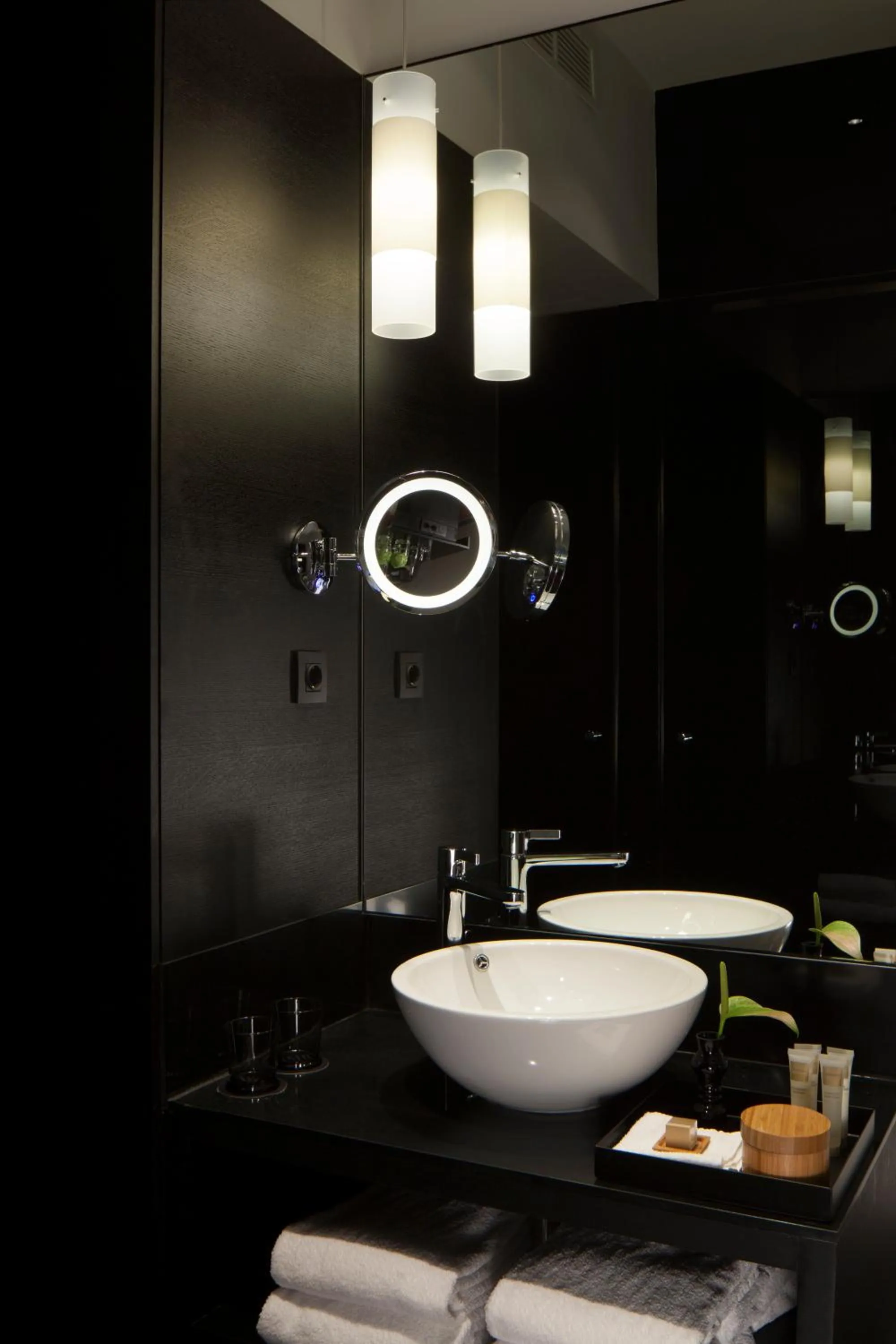 Bathroom in Sir Albert Hotel, part of Sircle Collection