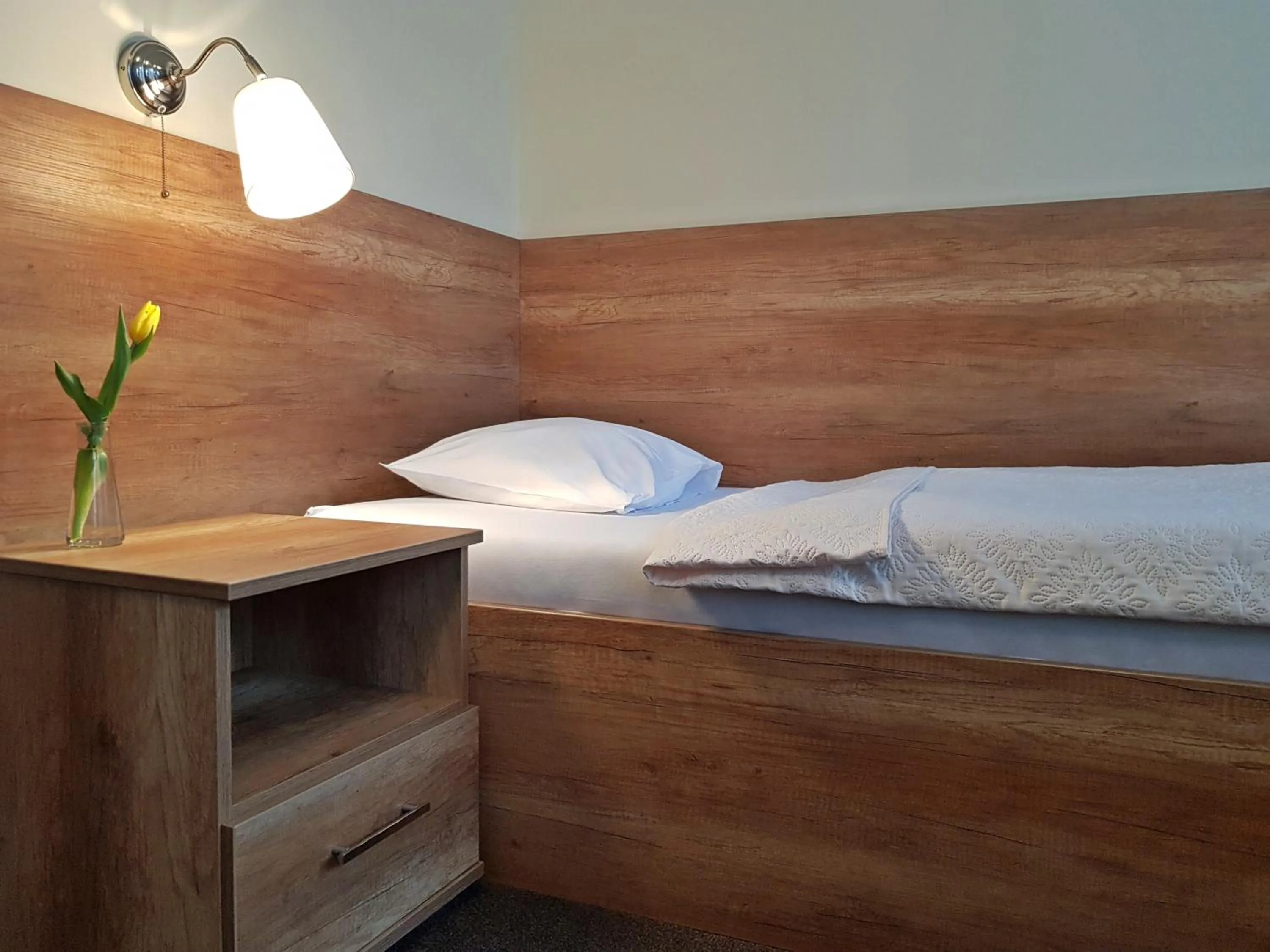 Bed in Vector-Property