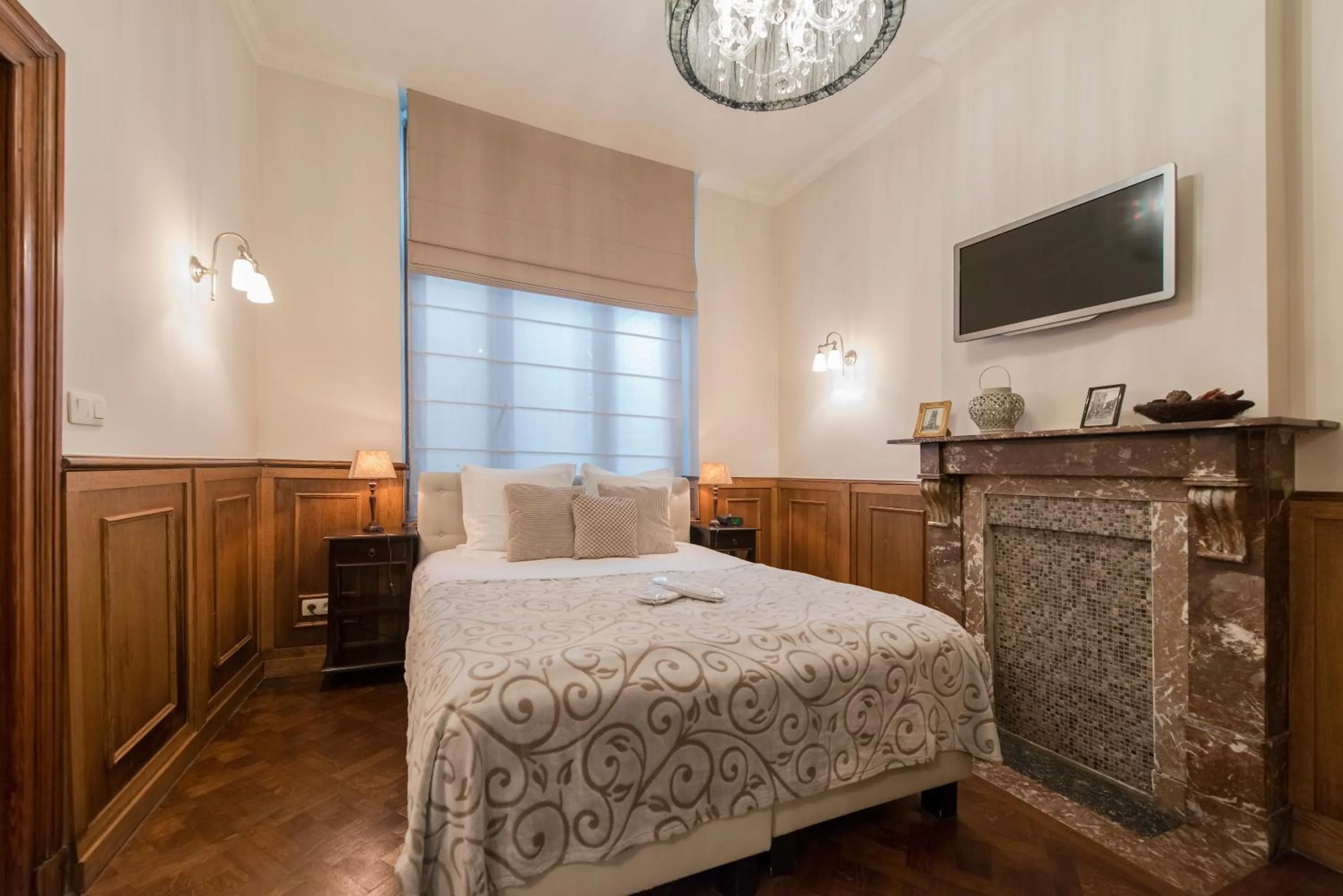 Photo of the whole room, Bed in Boutique Hotel Caelus VII