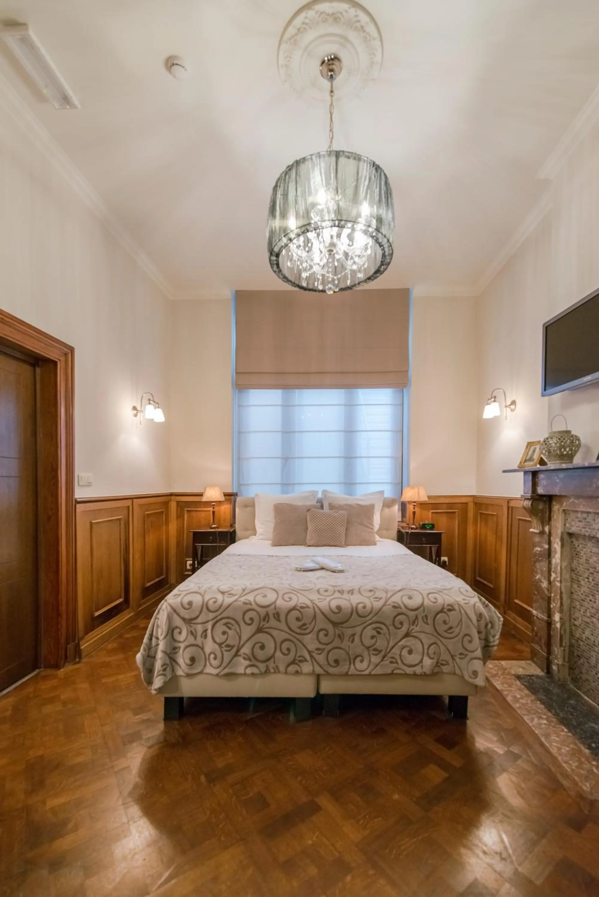 Photo of the whole room, Bed in Boutique Hotel Caelus VII