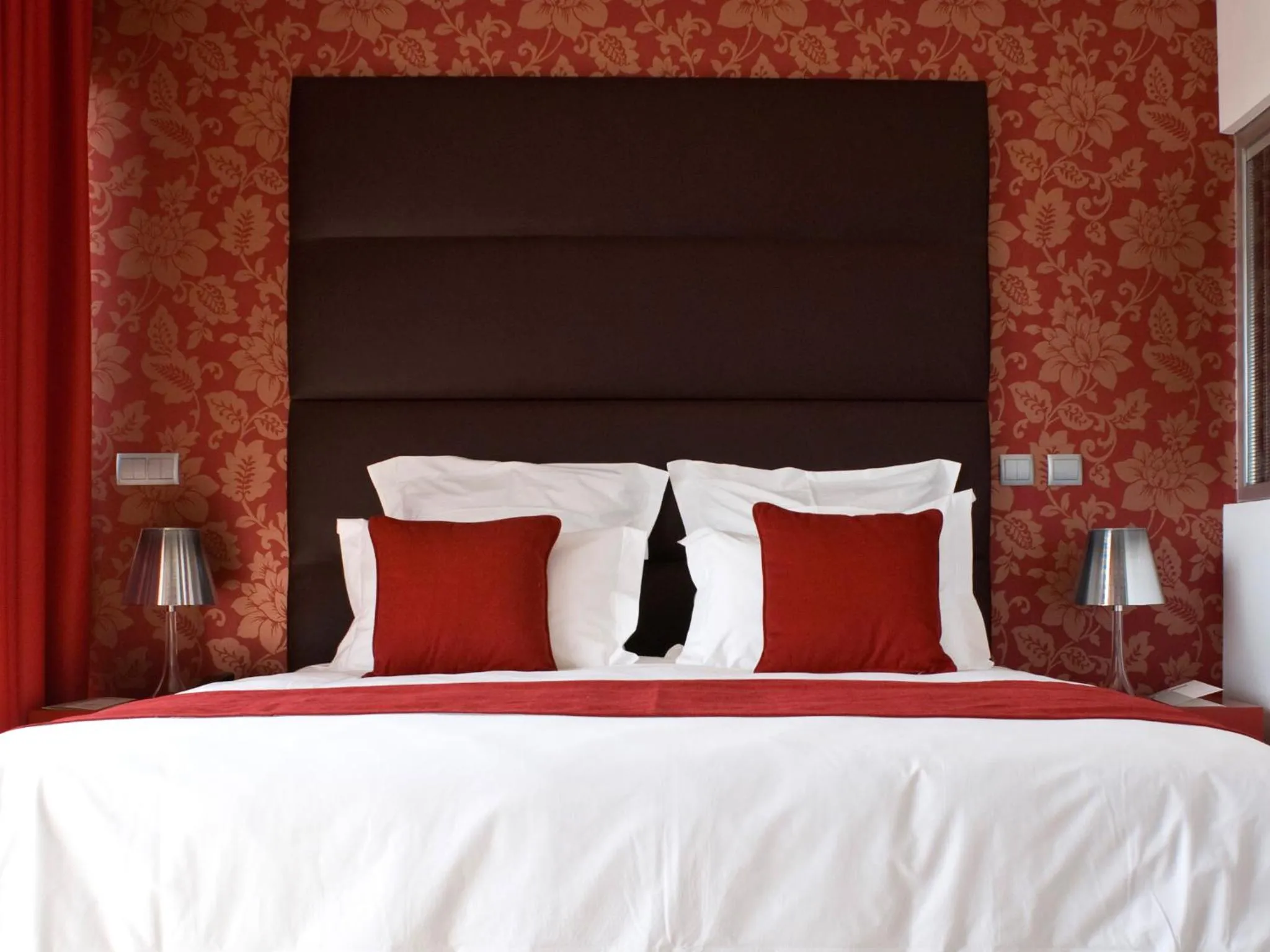 Bed in Lutecia Smart Design Hotel