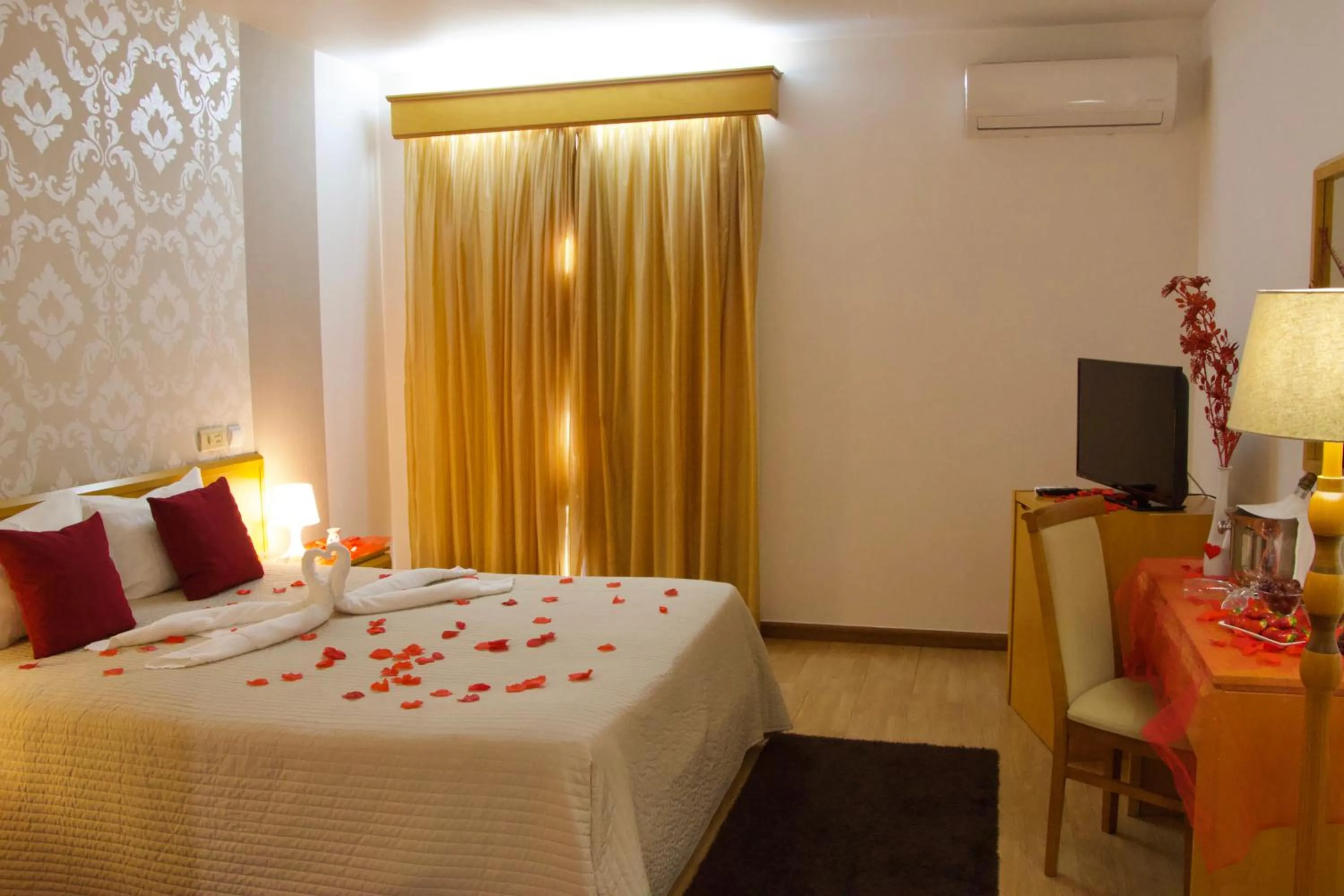 Bed in Hotel Eurosol Alcanena