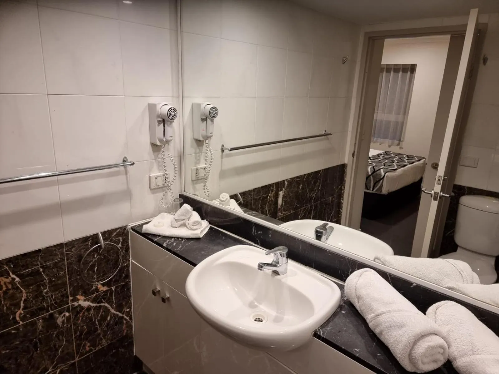 Toilet in Accommodation Sydney Darling Harbour