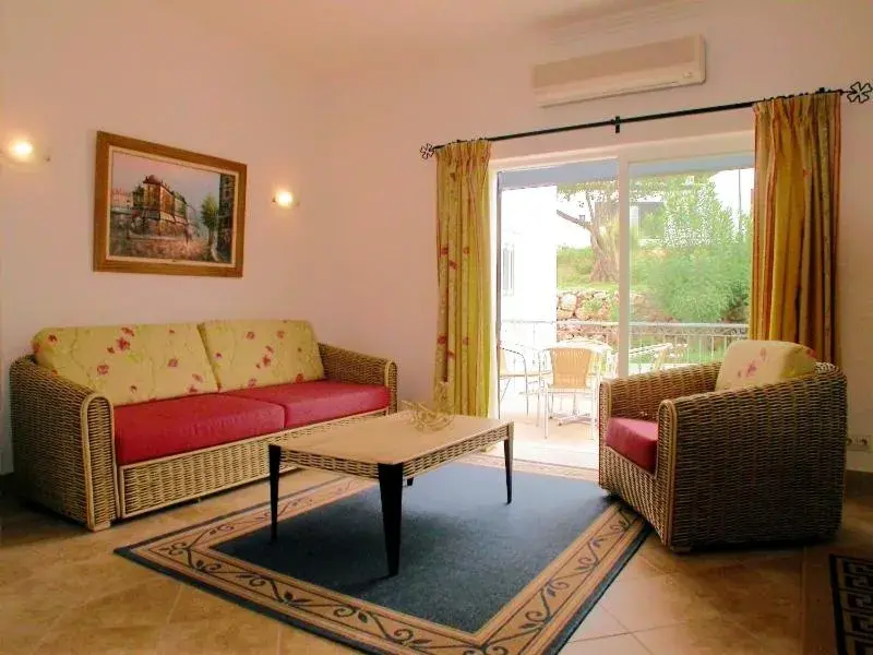 Two-Bedroom Superior Villa in Prado do Golf Two-Bedroom Superior Villa in Prado do Golf