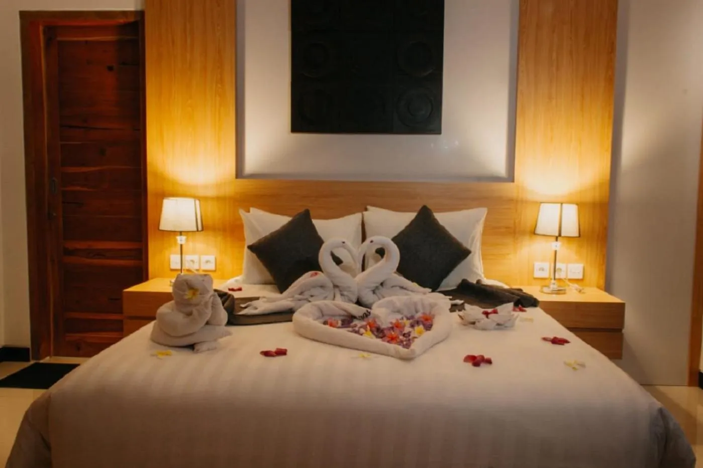 Bed in Sea Terras Suite and Luxury