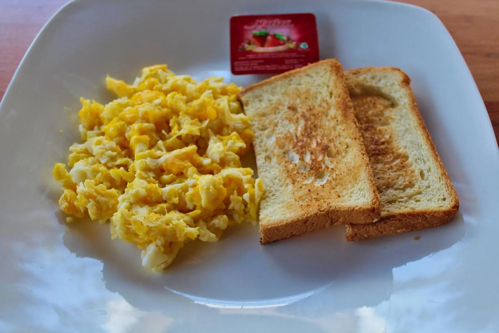 Continental breakfast in Sea Terras Suite and Luxury