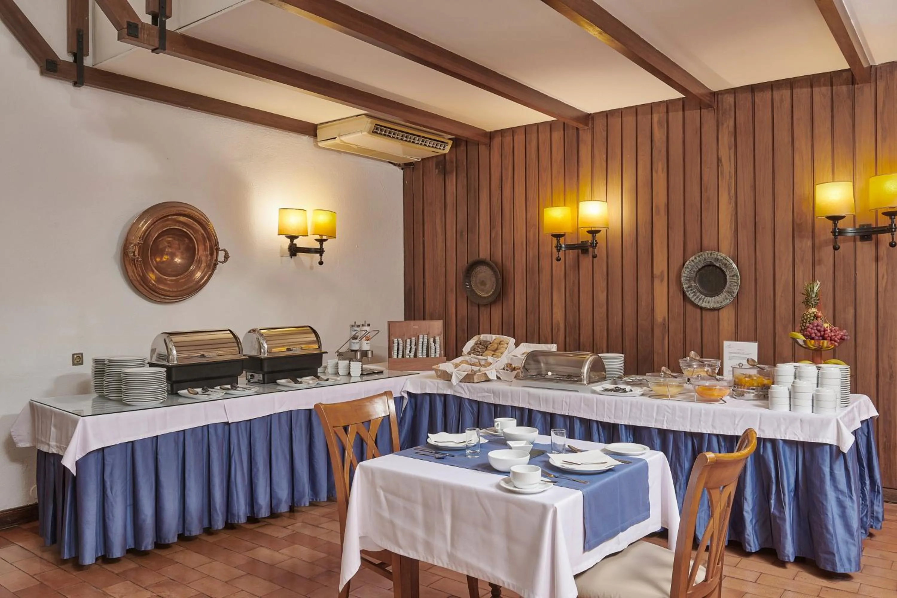 Breakfast in Hotel Apartamento Do Golfe