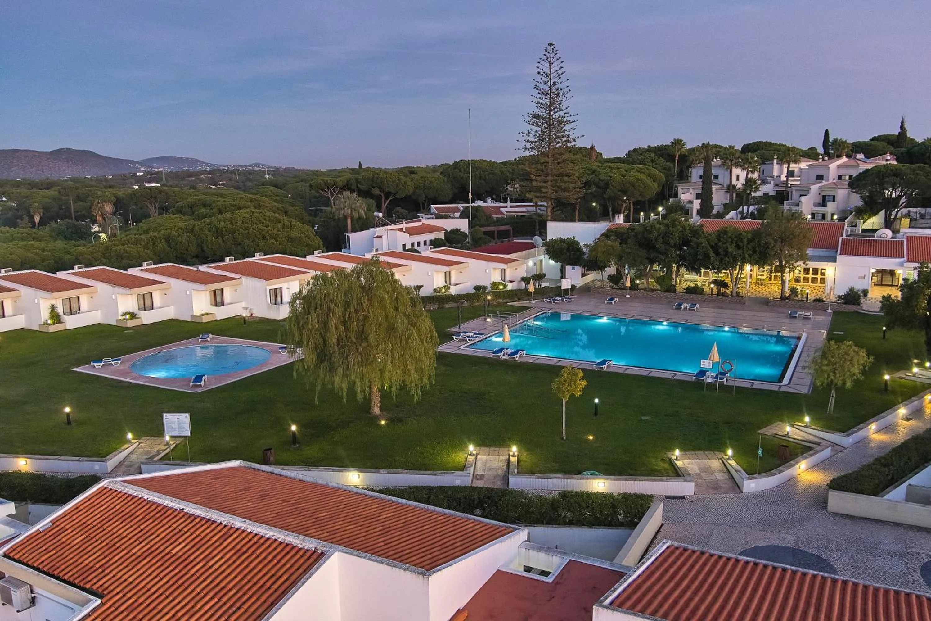 Property building in Hotel Apartamento Do Golfe