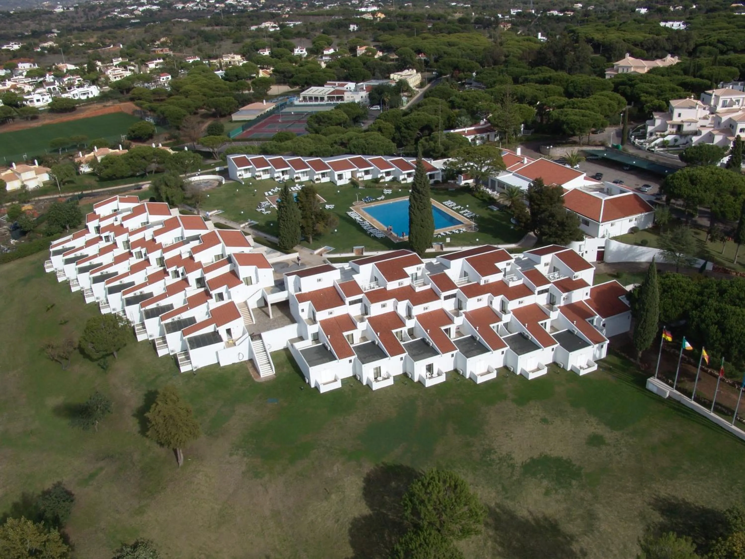 Property building in Hotel Apartamento Do Golfe