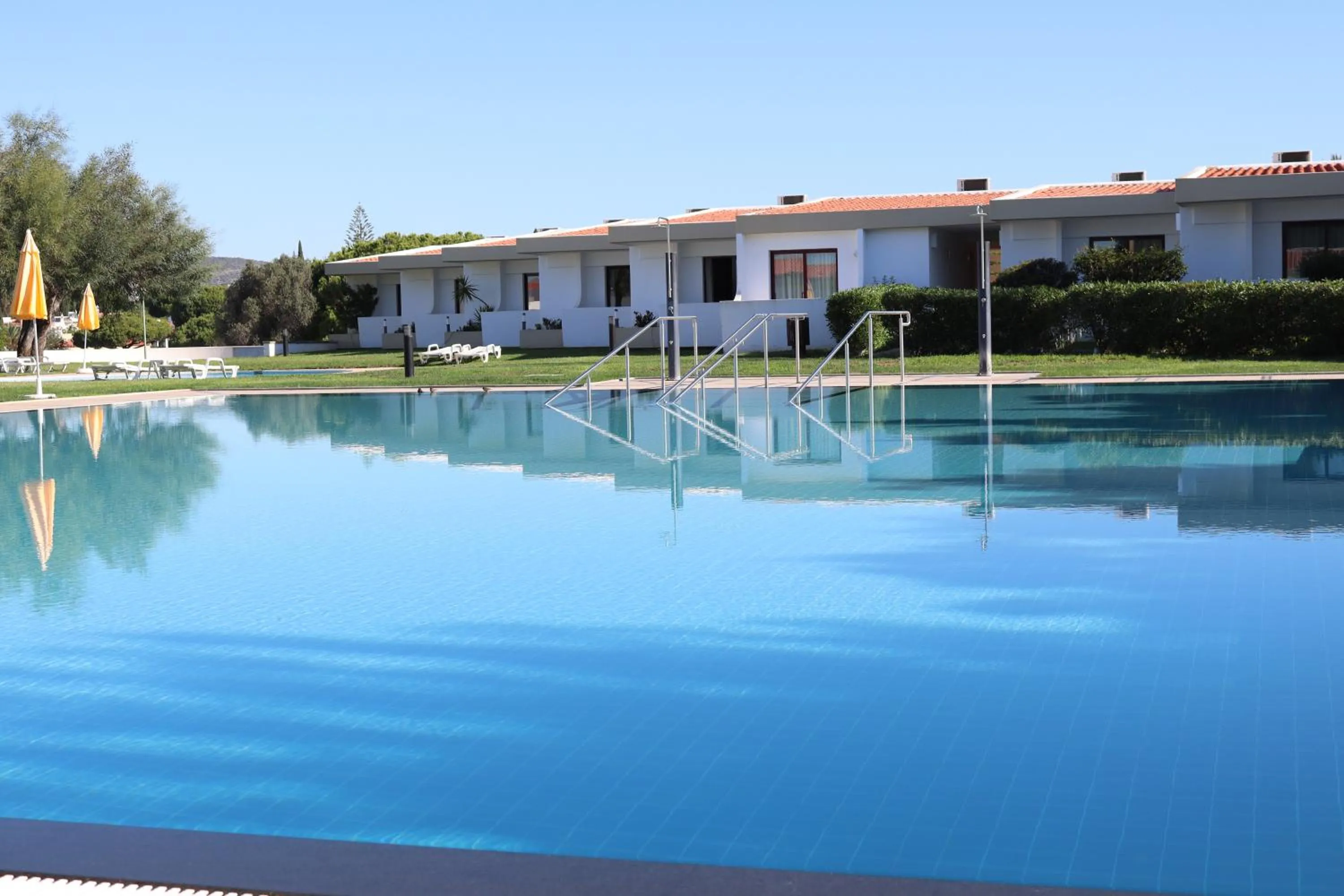 Swimming pool in Hotel Apartamento Do Golfe