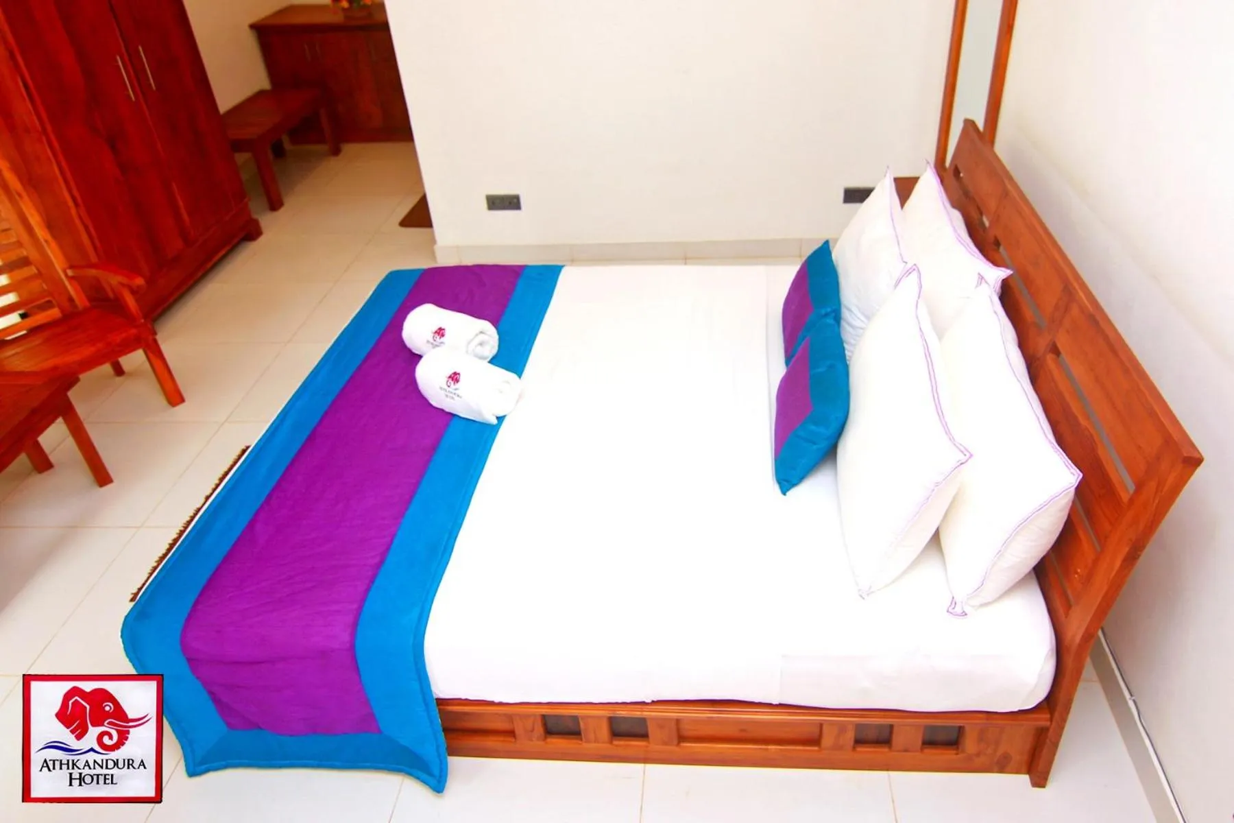 Bed in Athkandura Hotel