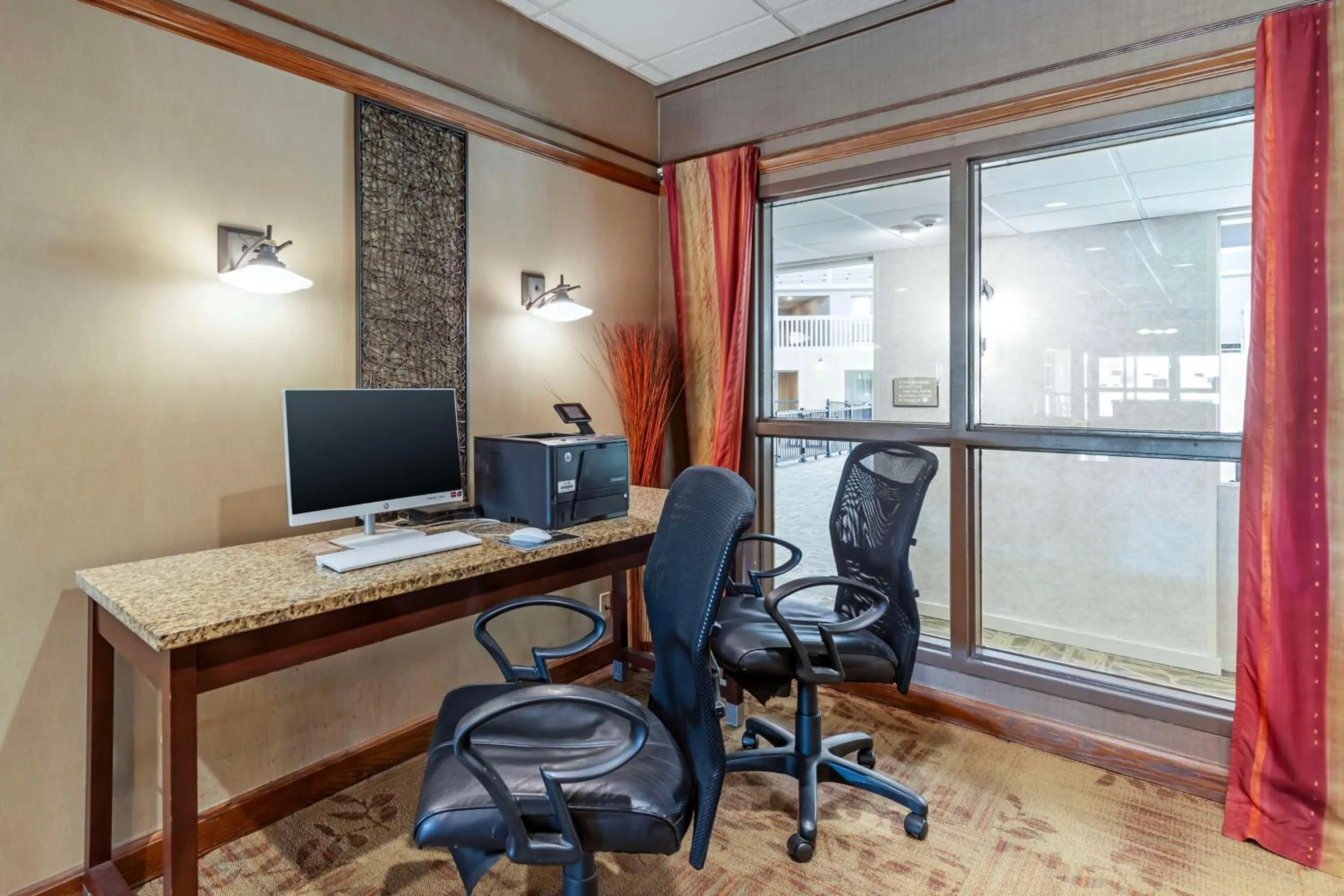 Business facilities in Best Western Plus Steeplegate Inn