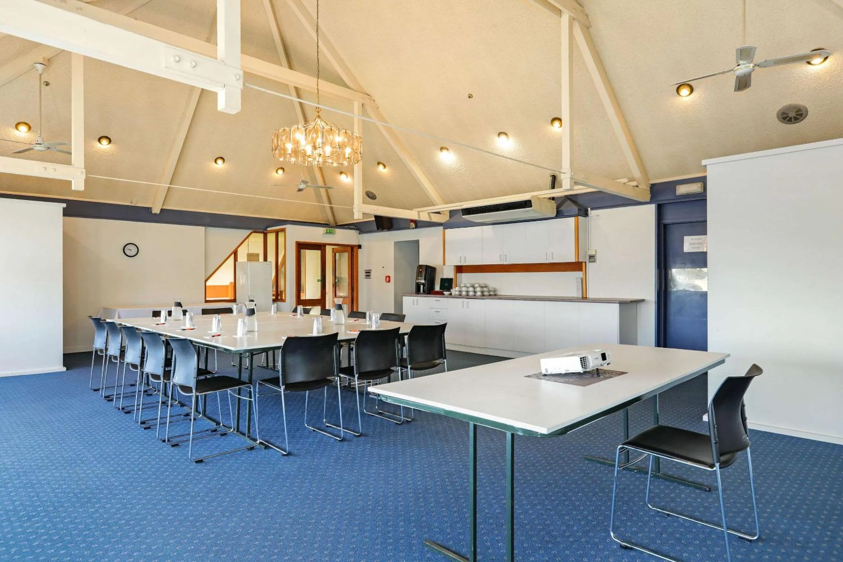 Meeting/conference room in Comfort Hotel Benvenue