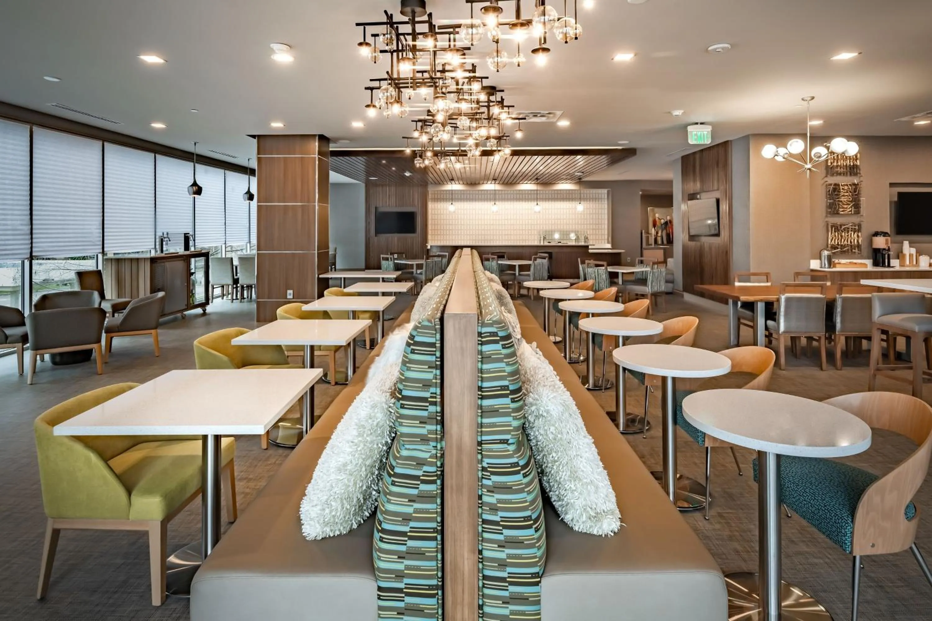 Breakfast in Element Dallas Downtown East