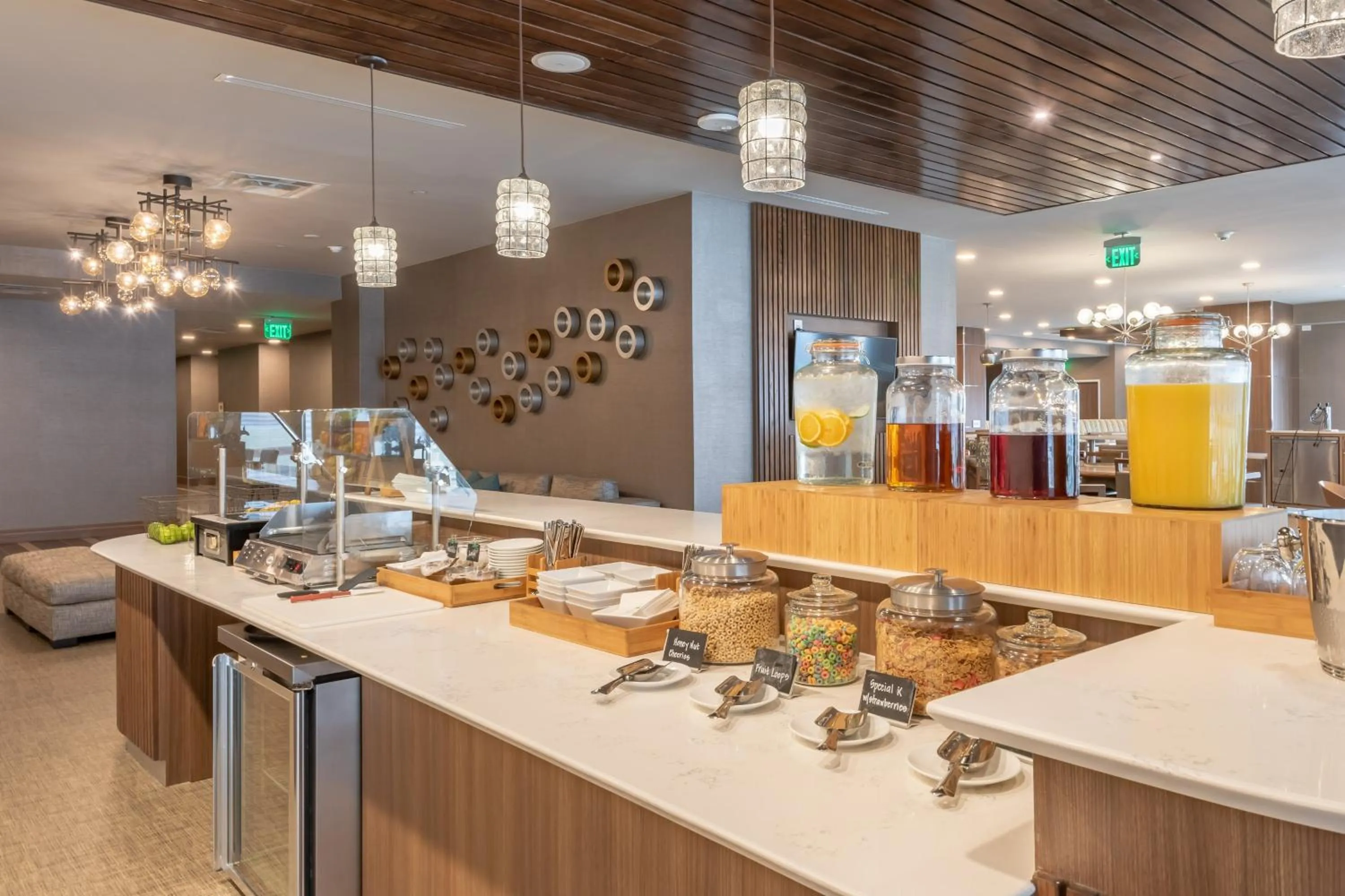 Breakfast in Element Dallas Downtown East