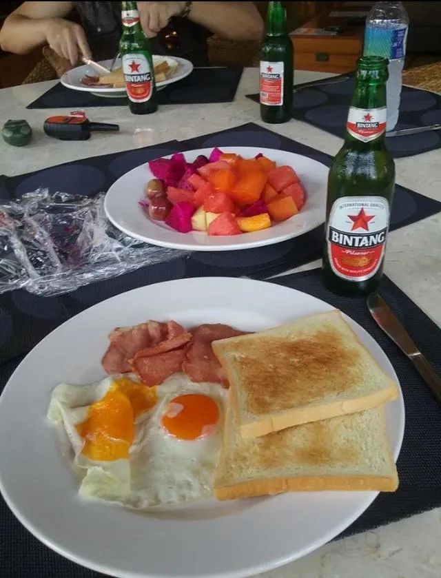 Breakfast in Tanjung Sari Inn