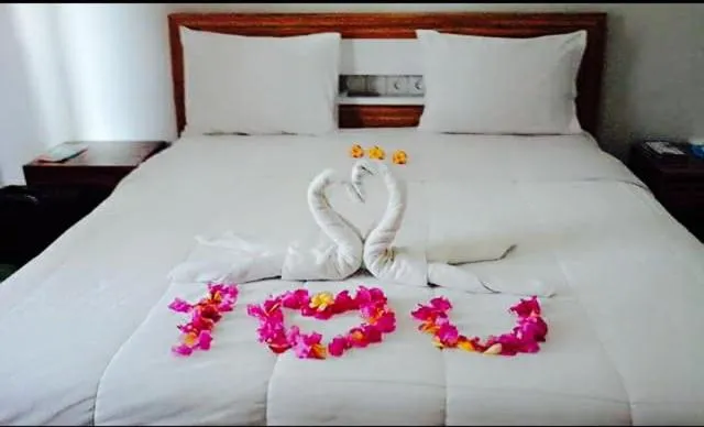 Bed in Tanjung Sari Inn