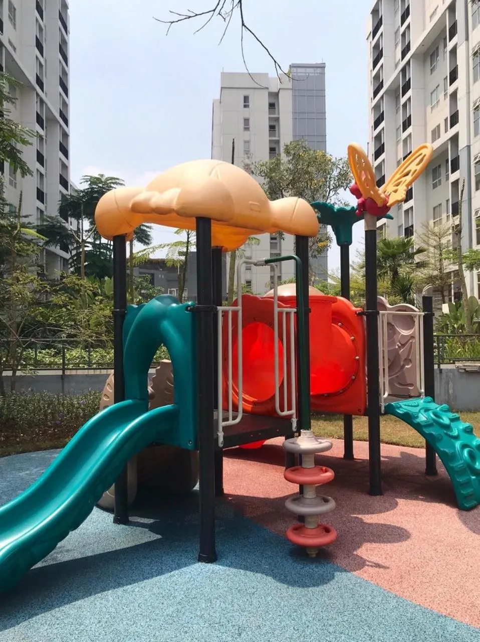 Scientia Residences Gading Serpong by Taslim