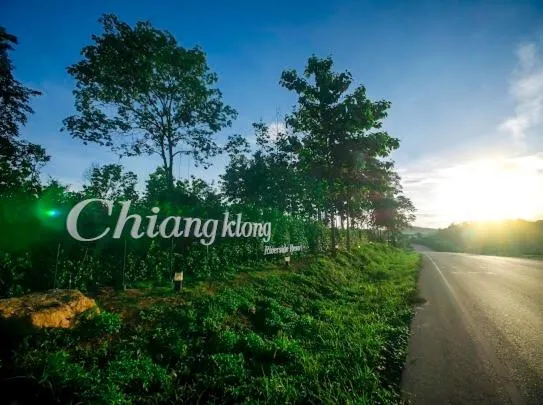 Property building in Chiang Klong Riverside Resort