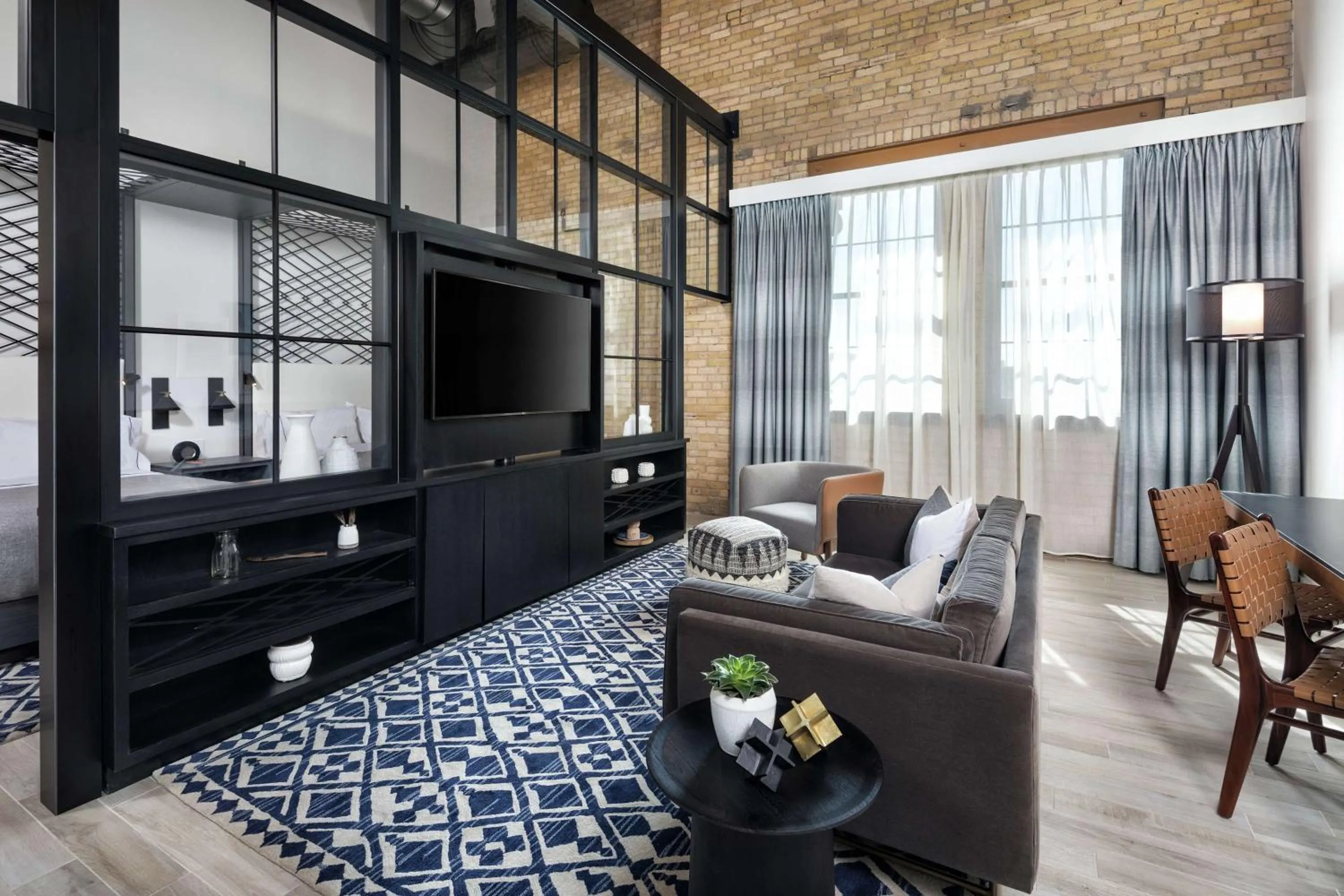 Bedroom, Bed in Canopy by Hilton Minneapolis Mill District