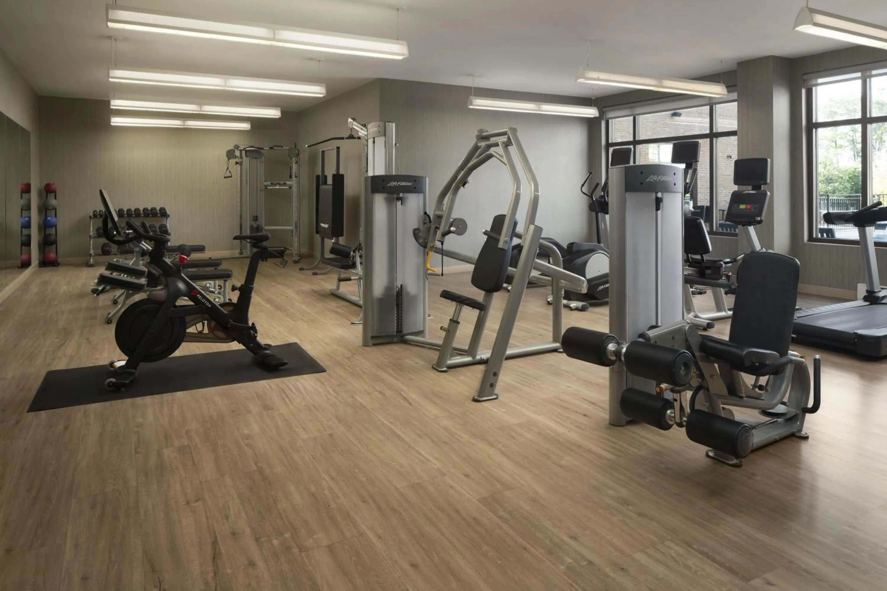 Fitness centre/facilities in DoubleTree by Hilton Charleston Riverview