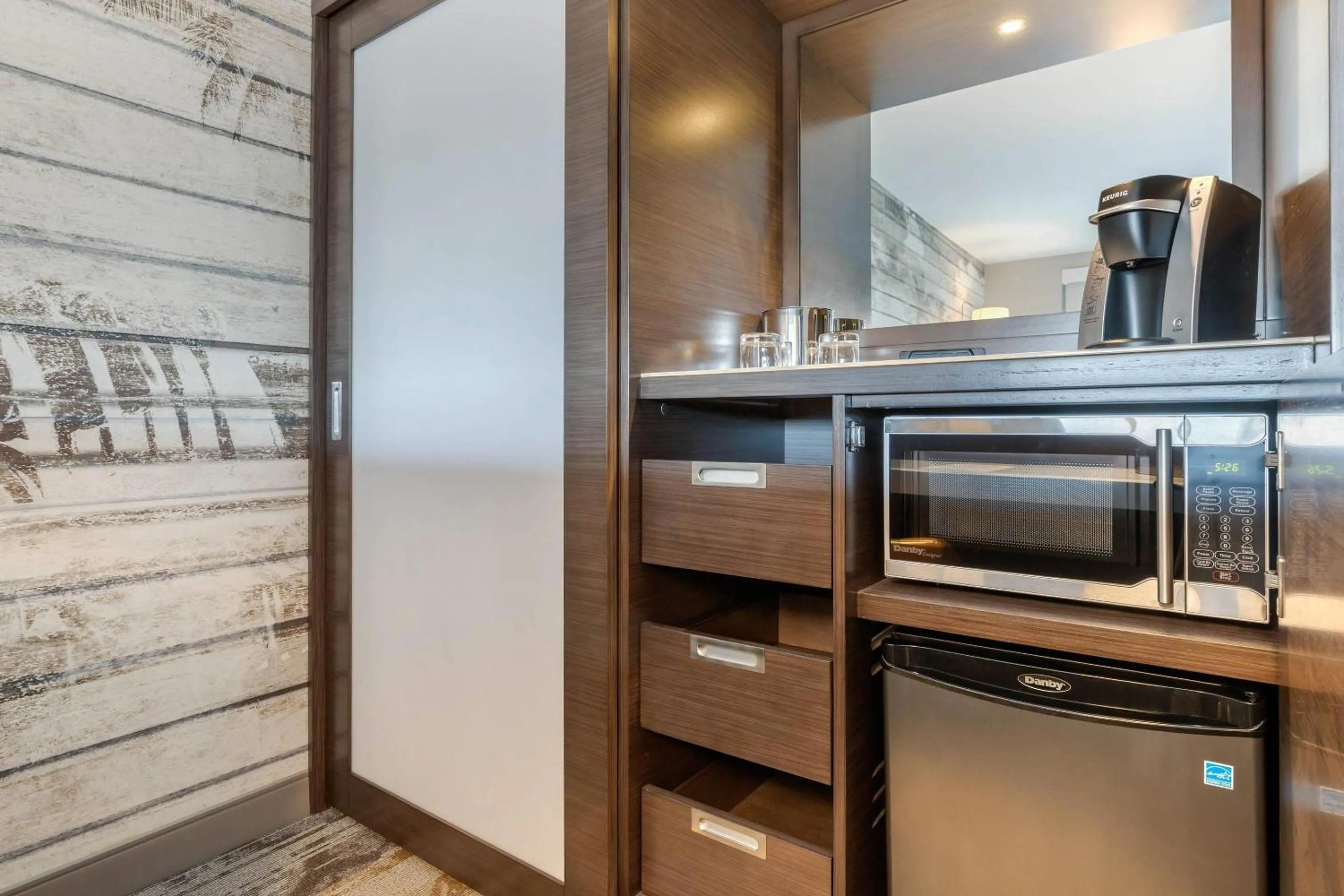 Bedroom in Cambria Hotel Charleston Riverview