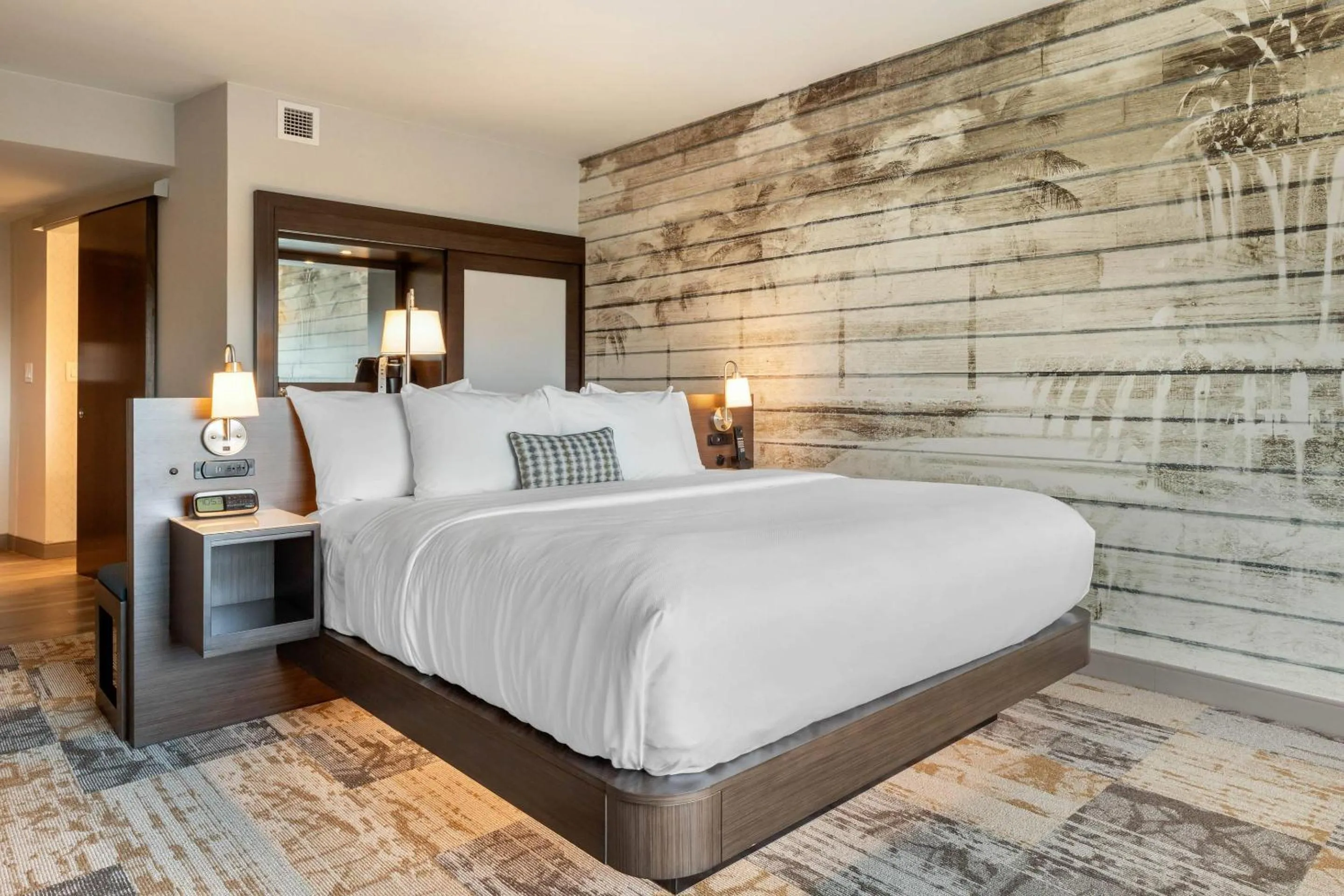 Bedroom, Bed in Cambria Hotel Charleston Riverview