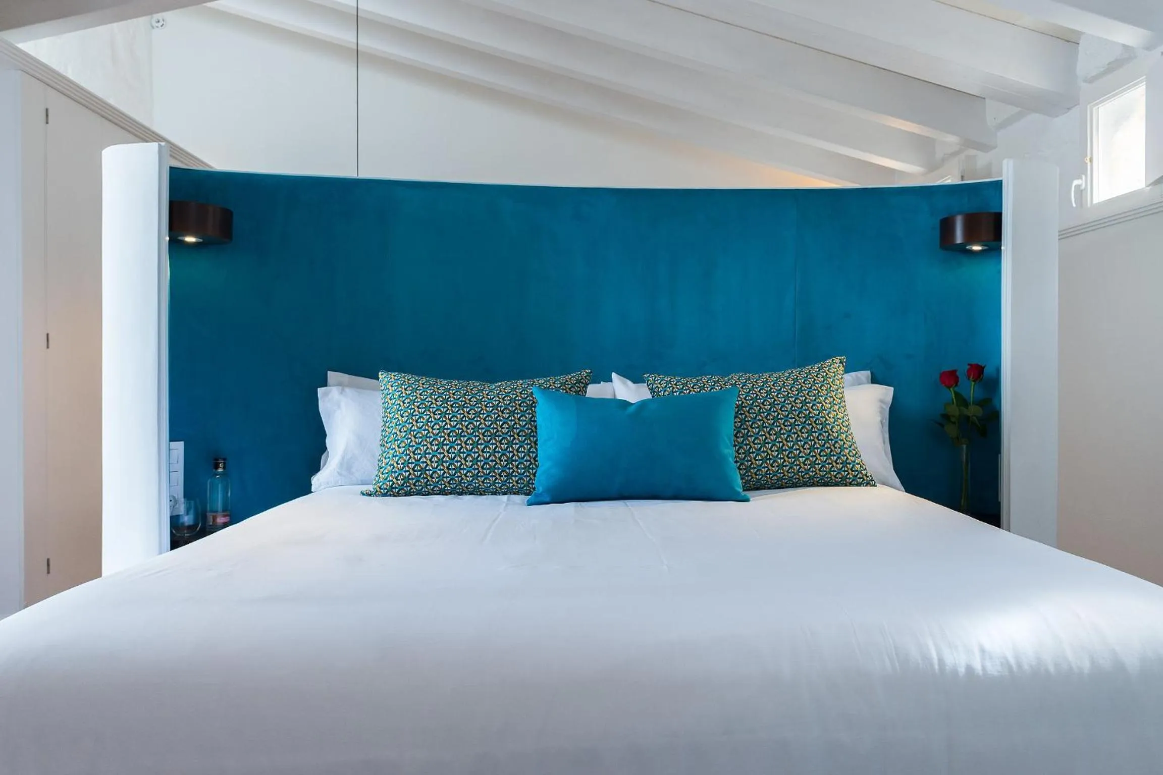 Bedroom, Bed in Divina Suites Hotel Boutique - Adults only