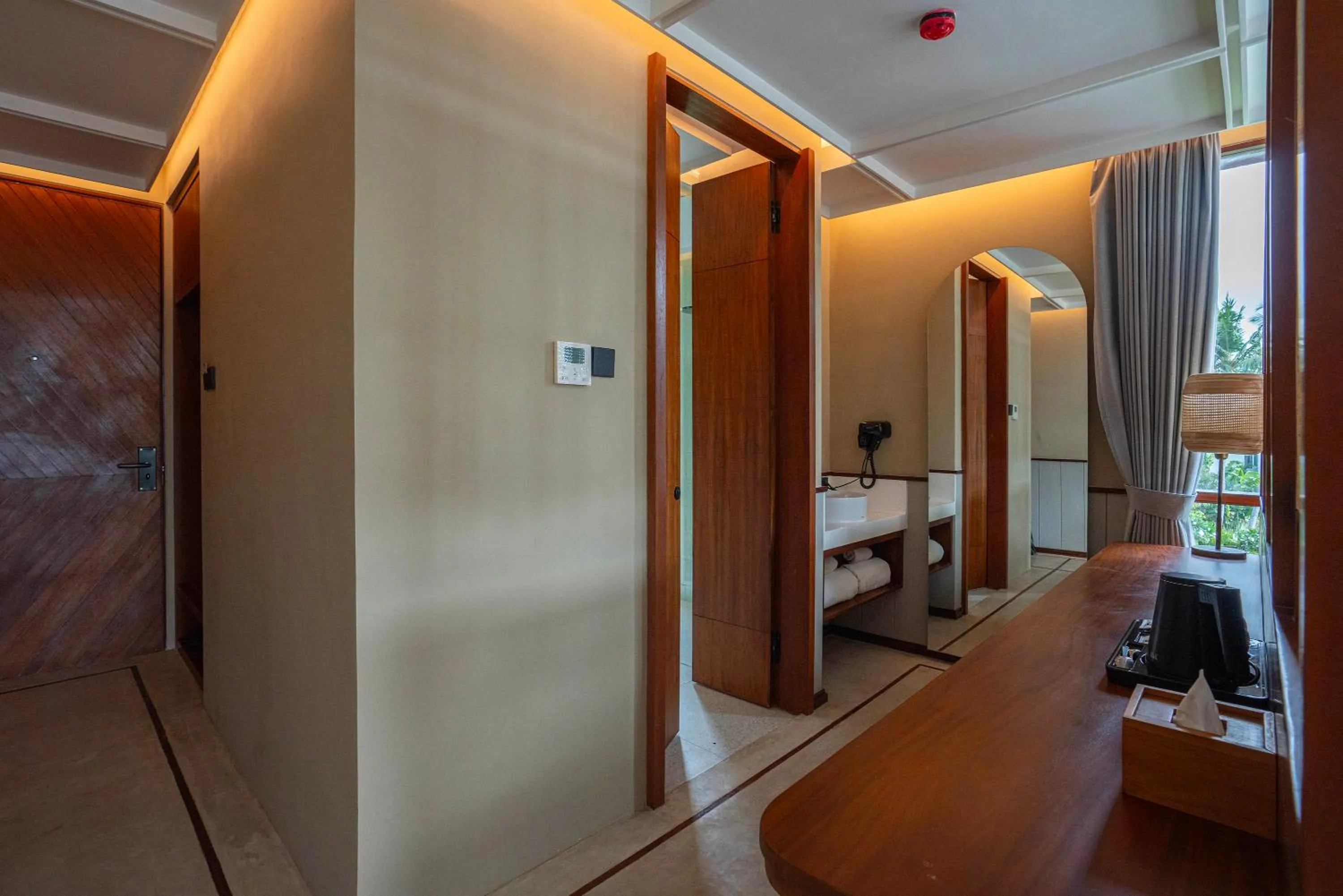 Bathroom in The Kemilau Hotel & Villa Canggu Bali