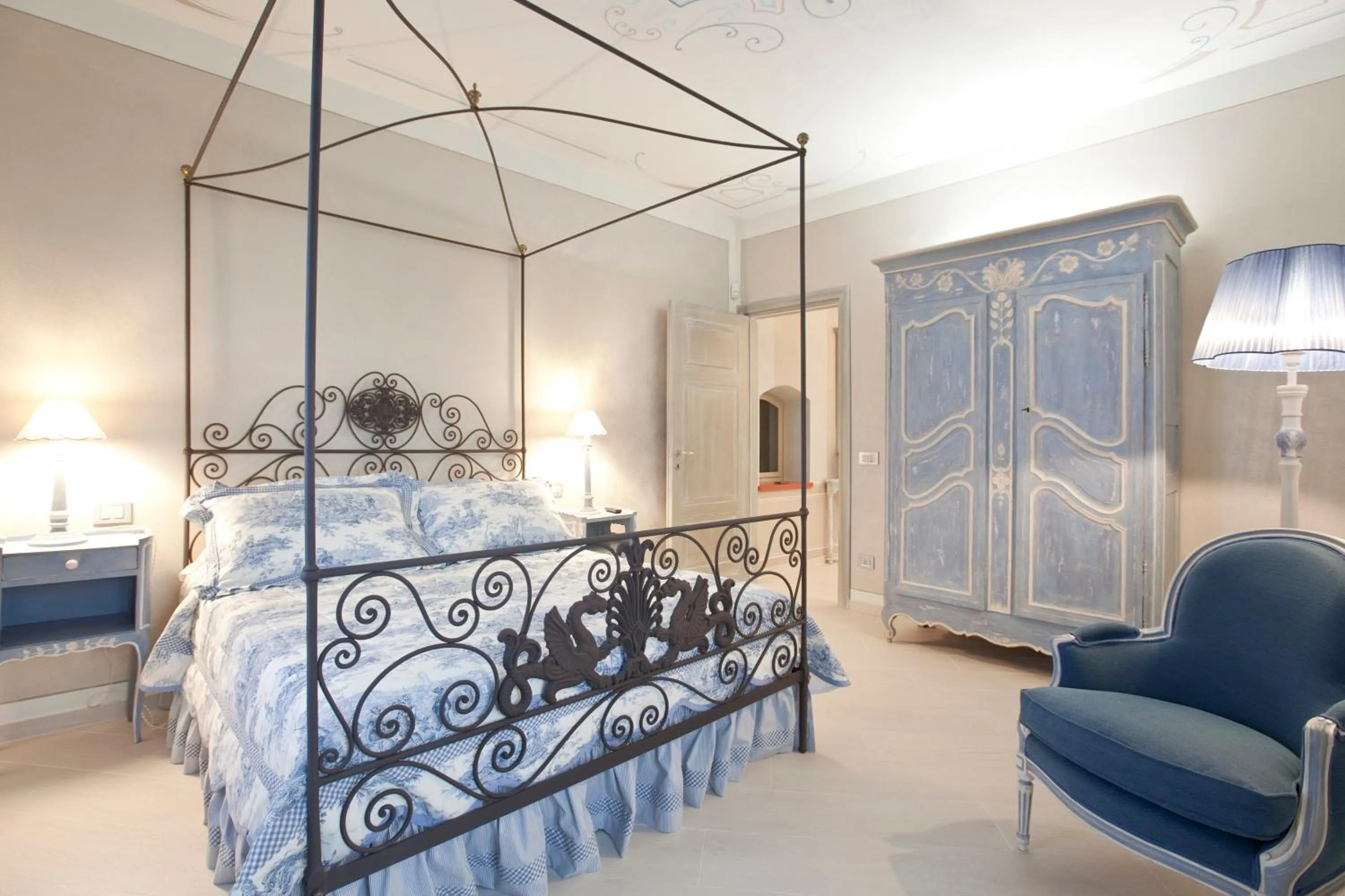 Bed in Relais Villa Prato