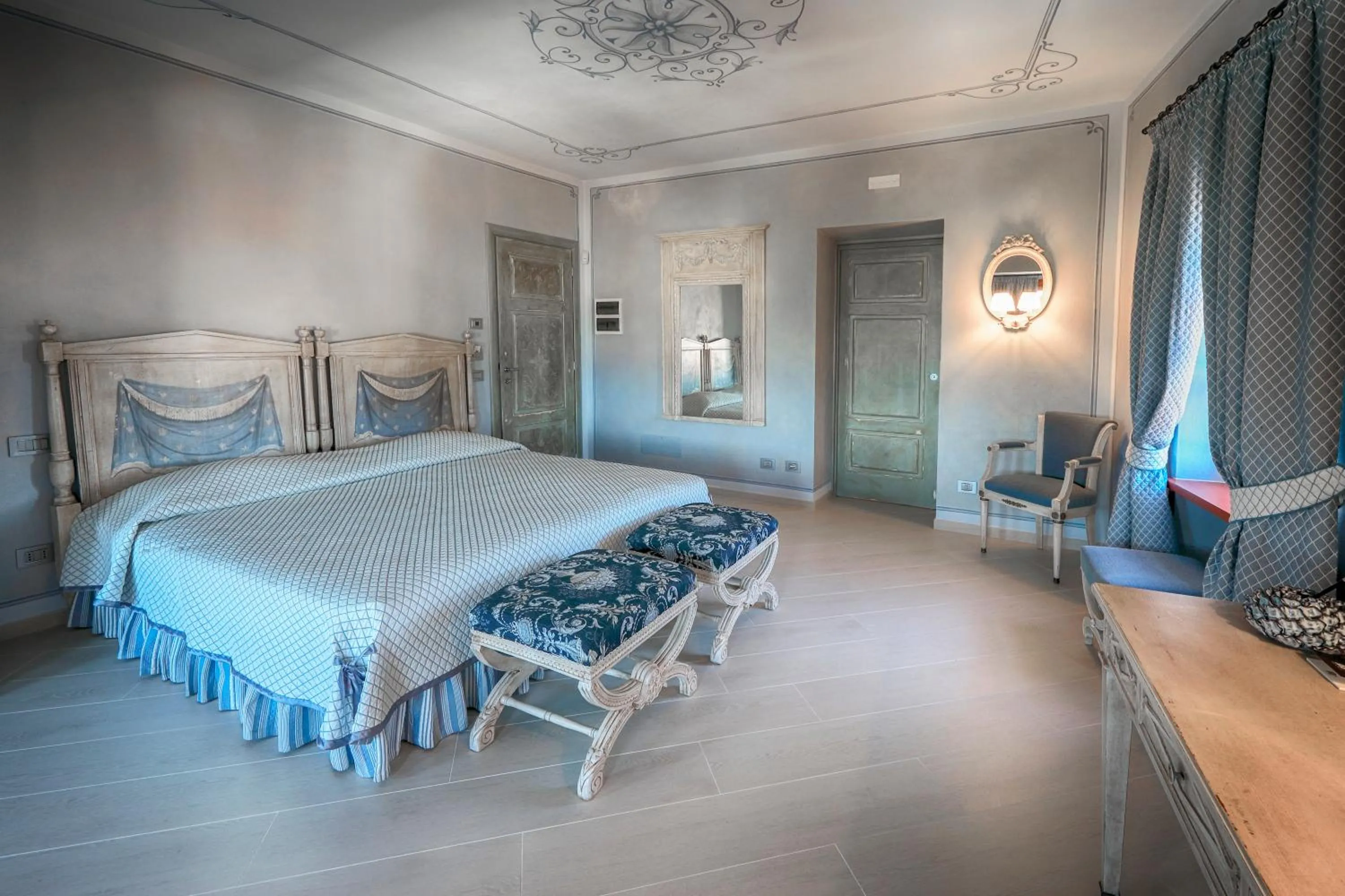 Bed in Relais Villa Prato