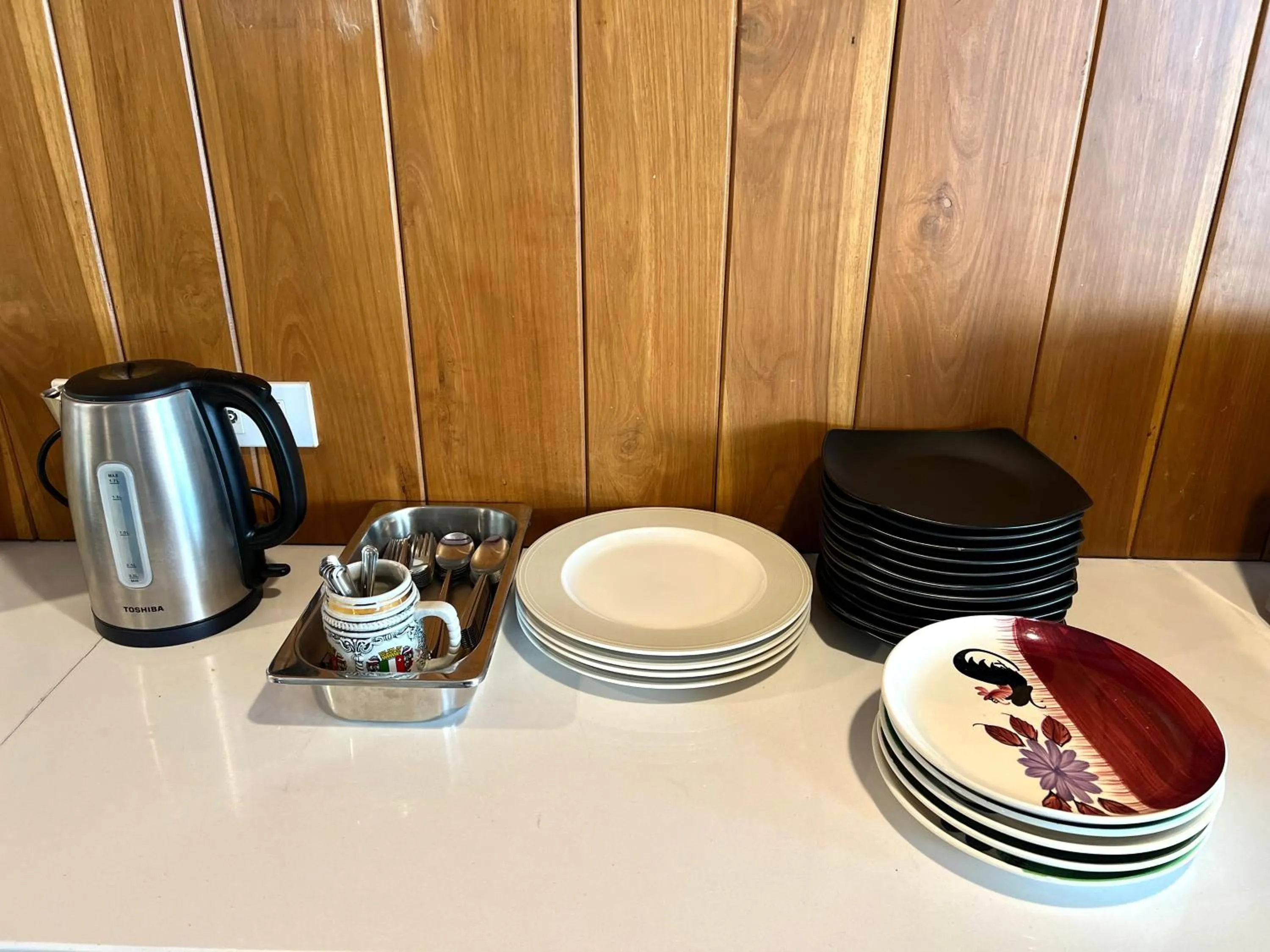 kitchen in Hobnob Hostel