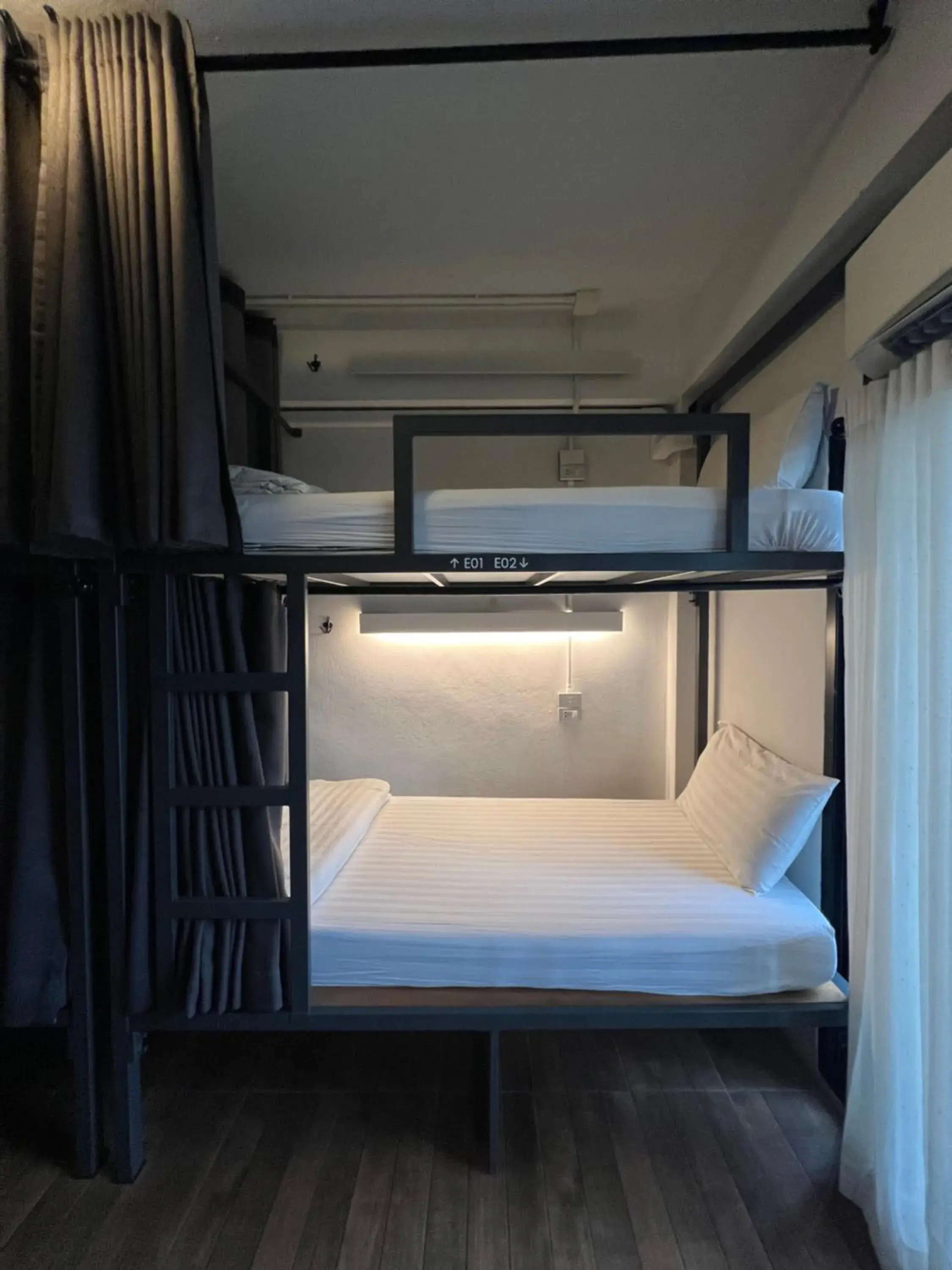 Bed in Female Dormitory Room in Hobnob Hostel Bed in Female Dormitory Room in Hobnob Hostel