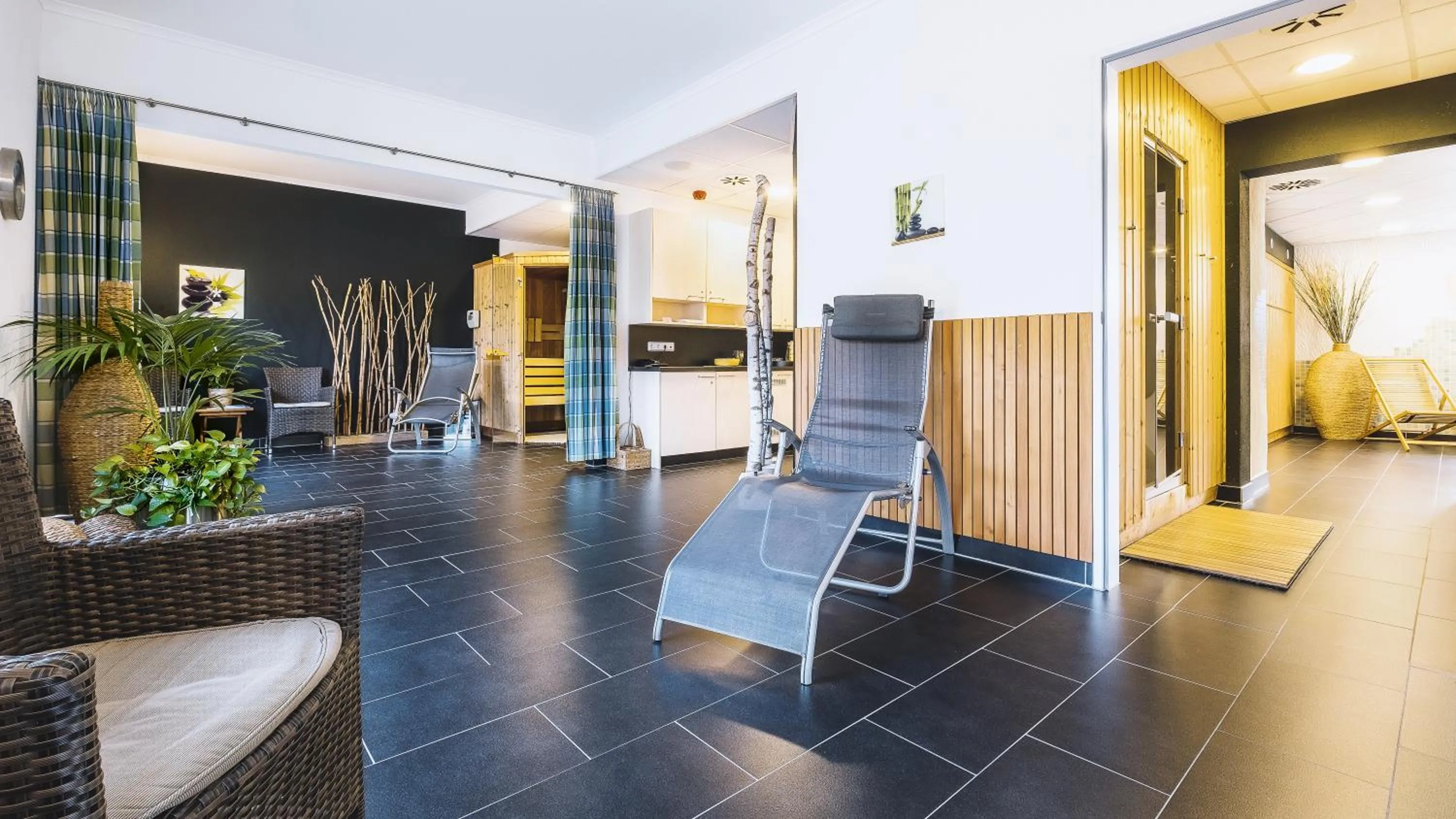 Sauna in Dorint Parkhotel Siegen