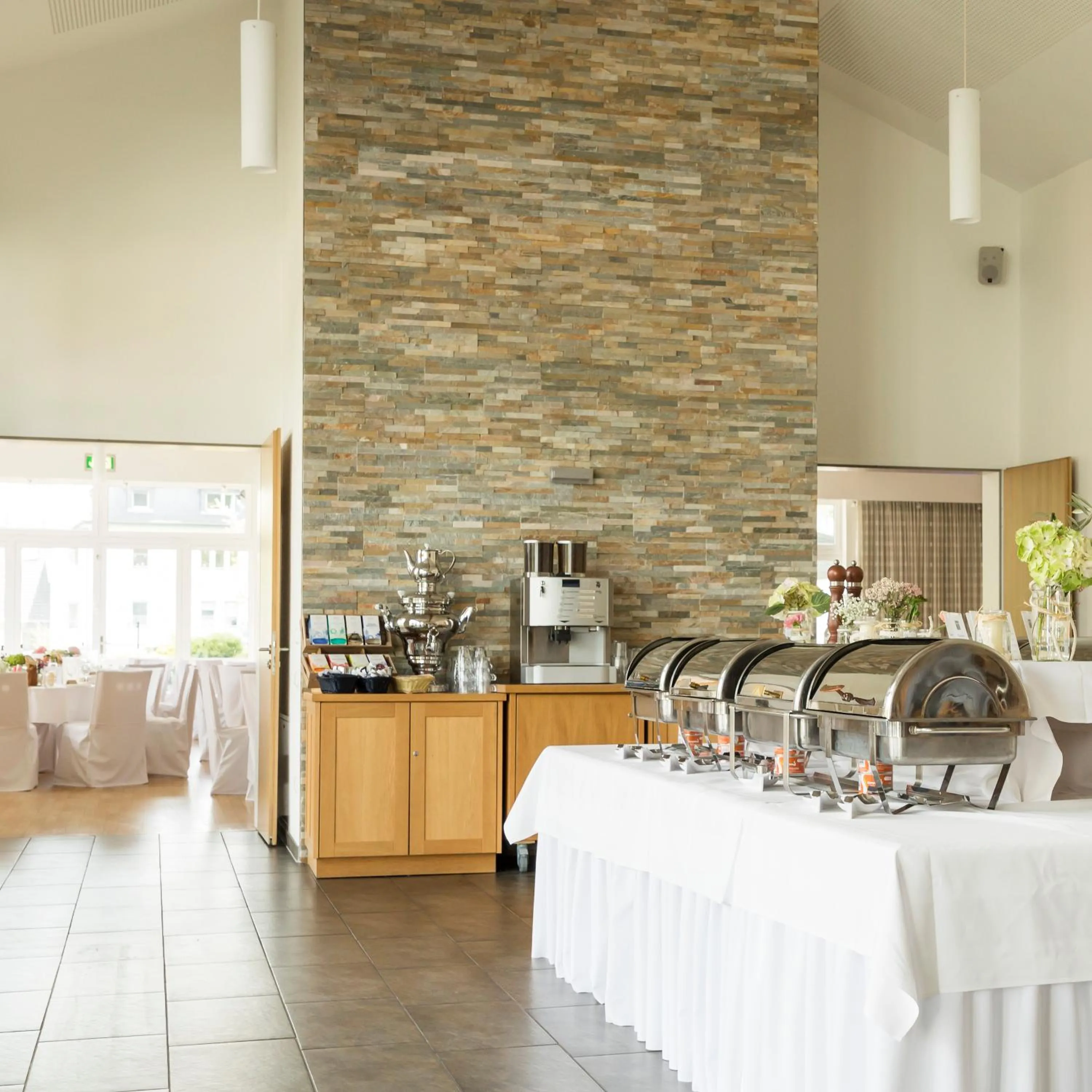 Food and drinks in Dorint Parkhotel Siegen