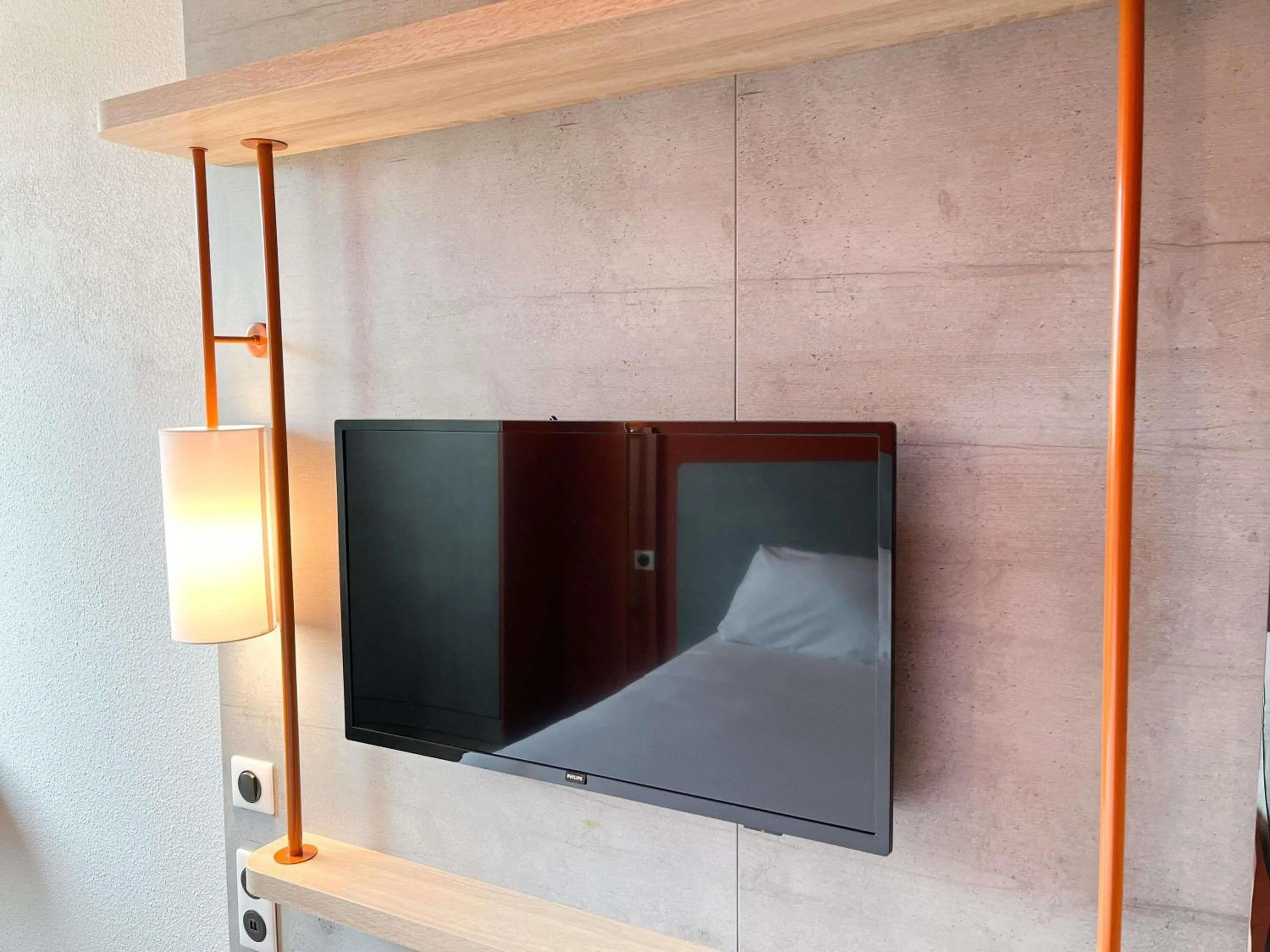 Bedroom, Bed in Ibis Budget Saint Christol Les Alès