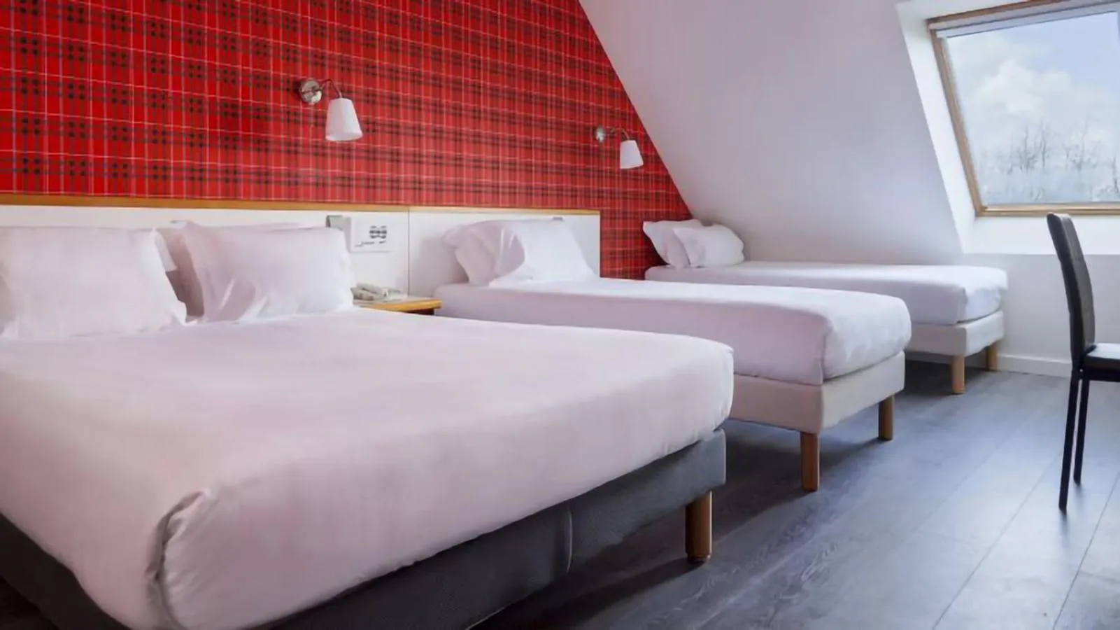 Bed in La Voile Rouge